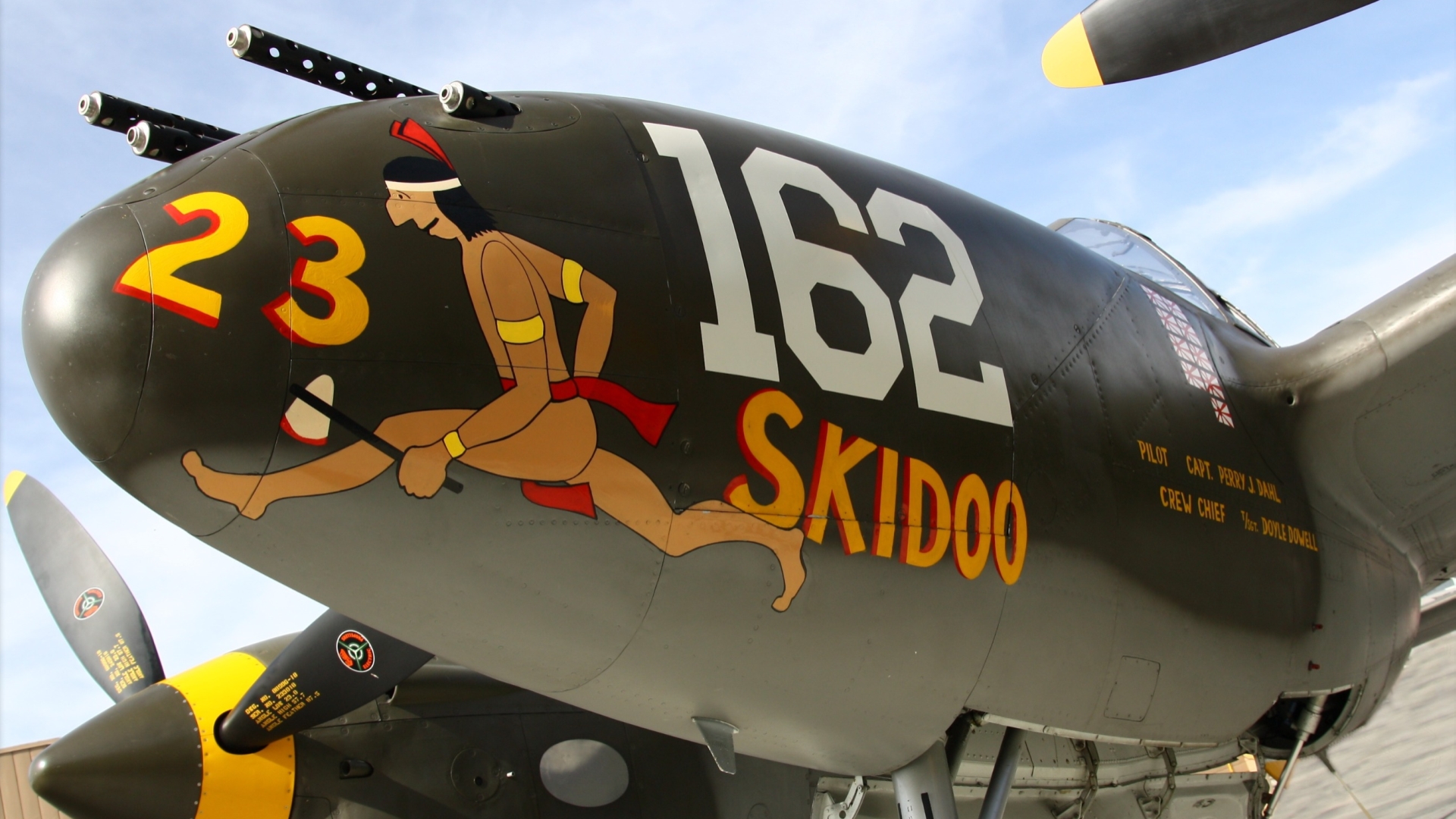 Aircraft Nose Art HD Wallpaper