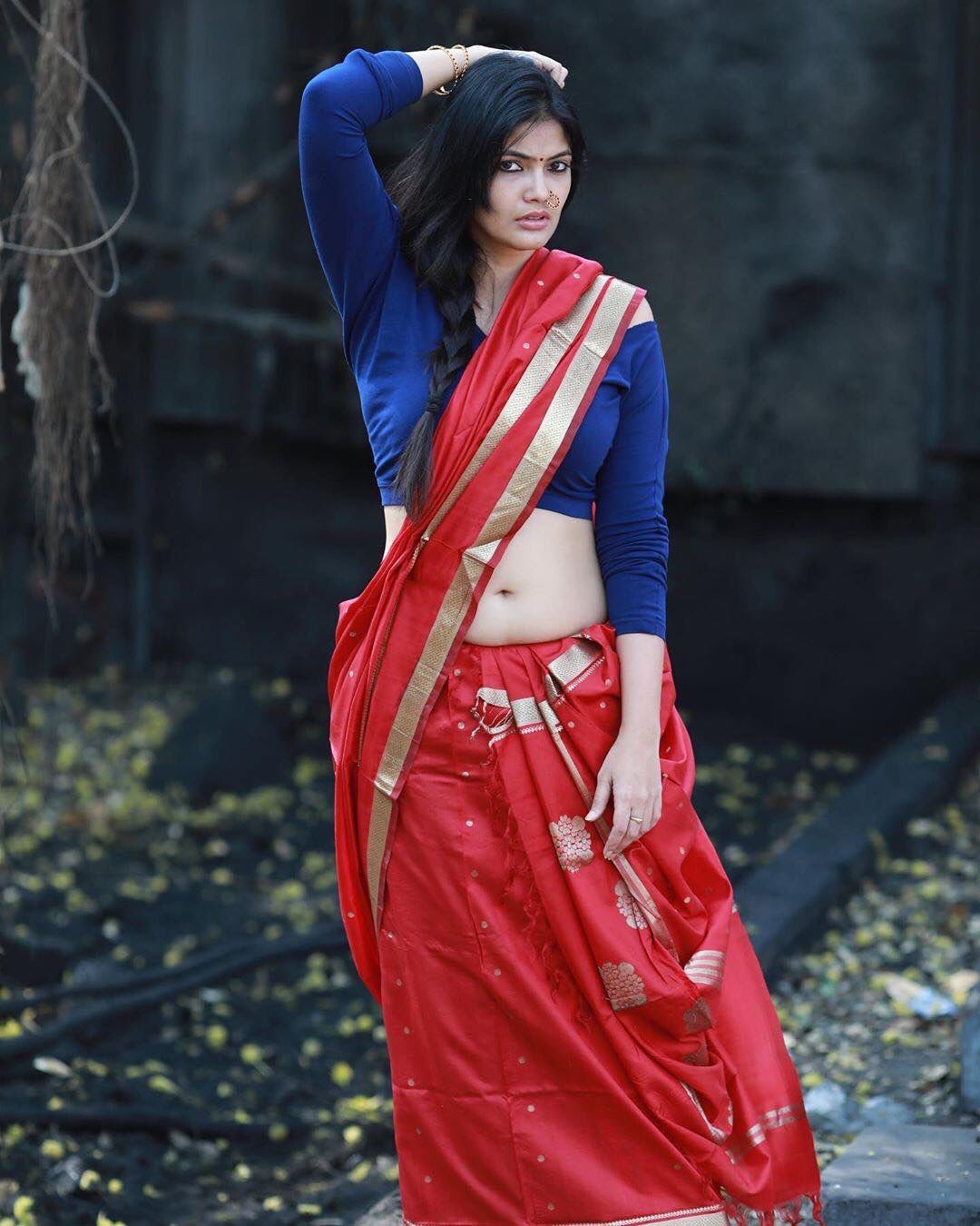 Hot Navel Pics of Indian Actress