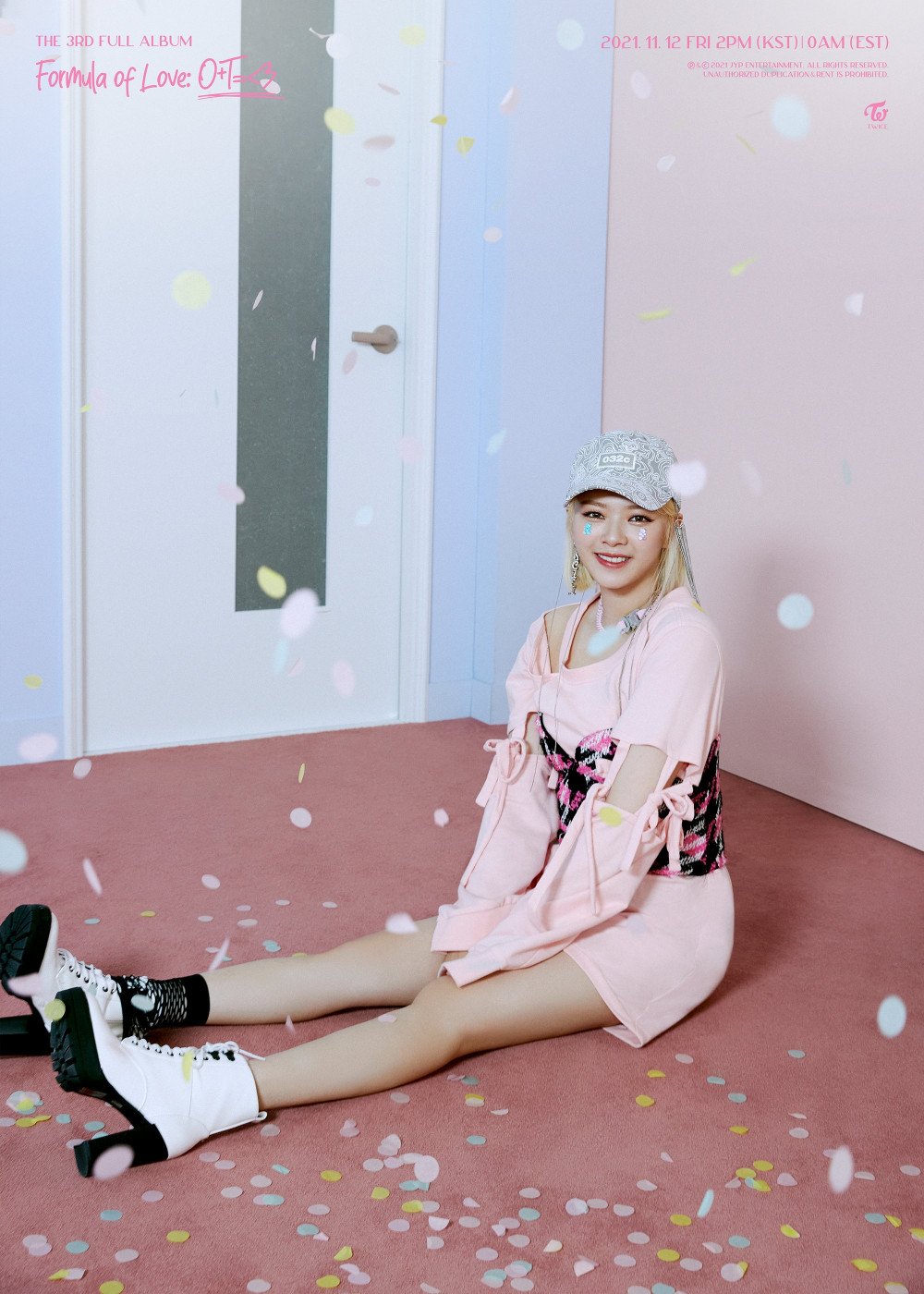 TWICE Roll Out Lovely, Pink Toned Image For 'Formula Of Love: O T=<3'