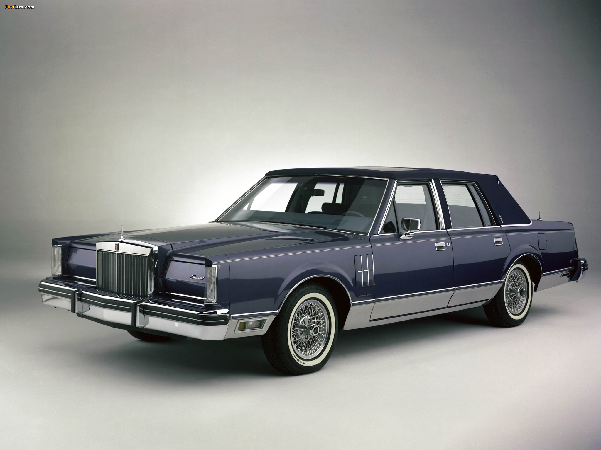 Lincoln Continental Mark VI Pucci Edition Sedan 1983 wallpaper (2048x1536)