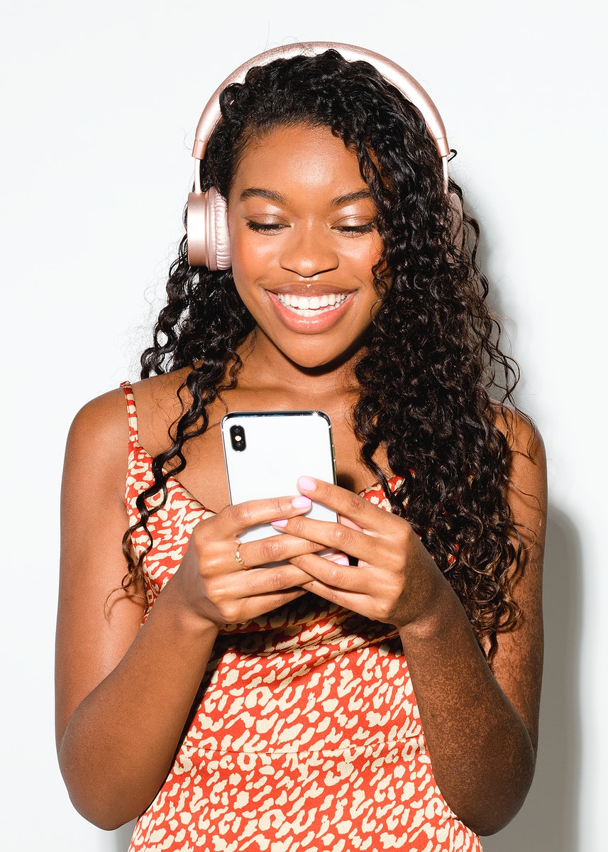 Black Woman Dancing Image Wallpaper