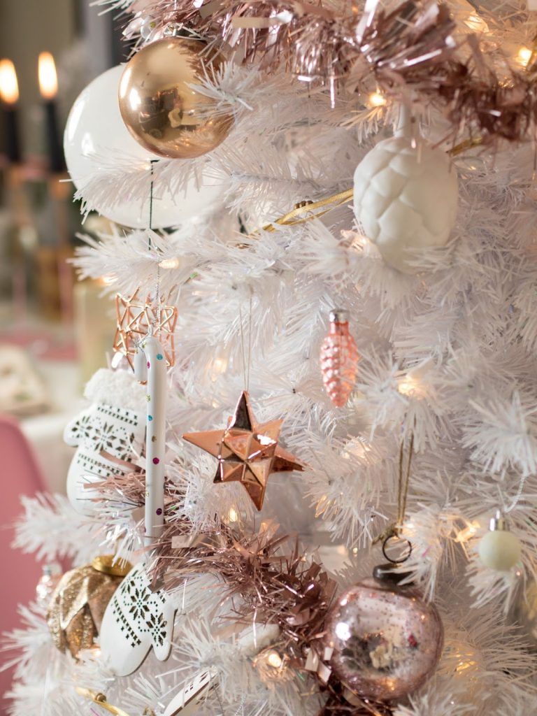 white christmas tree with rose gold and pink decorations. Rose gold christmas, Gold christmas decorations, Christmas tree decorations