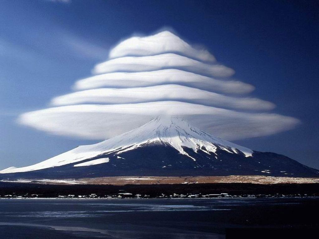 Mount Fuji Cloud Wallpaper