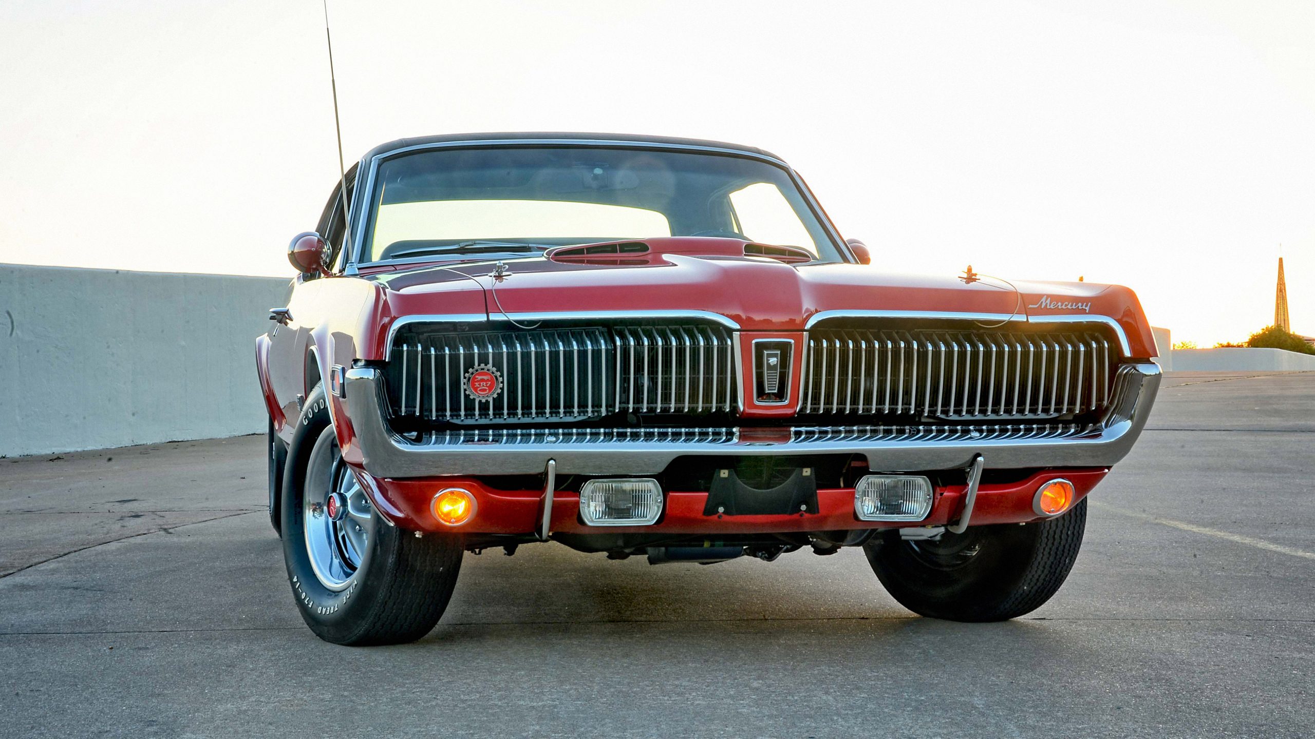 Mercury Cougar XR 7 Wallpaper