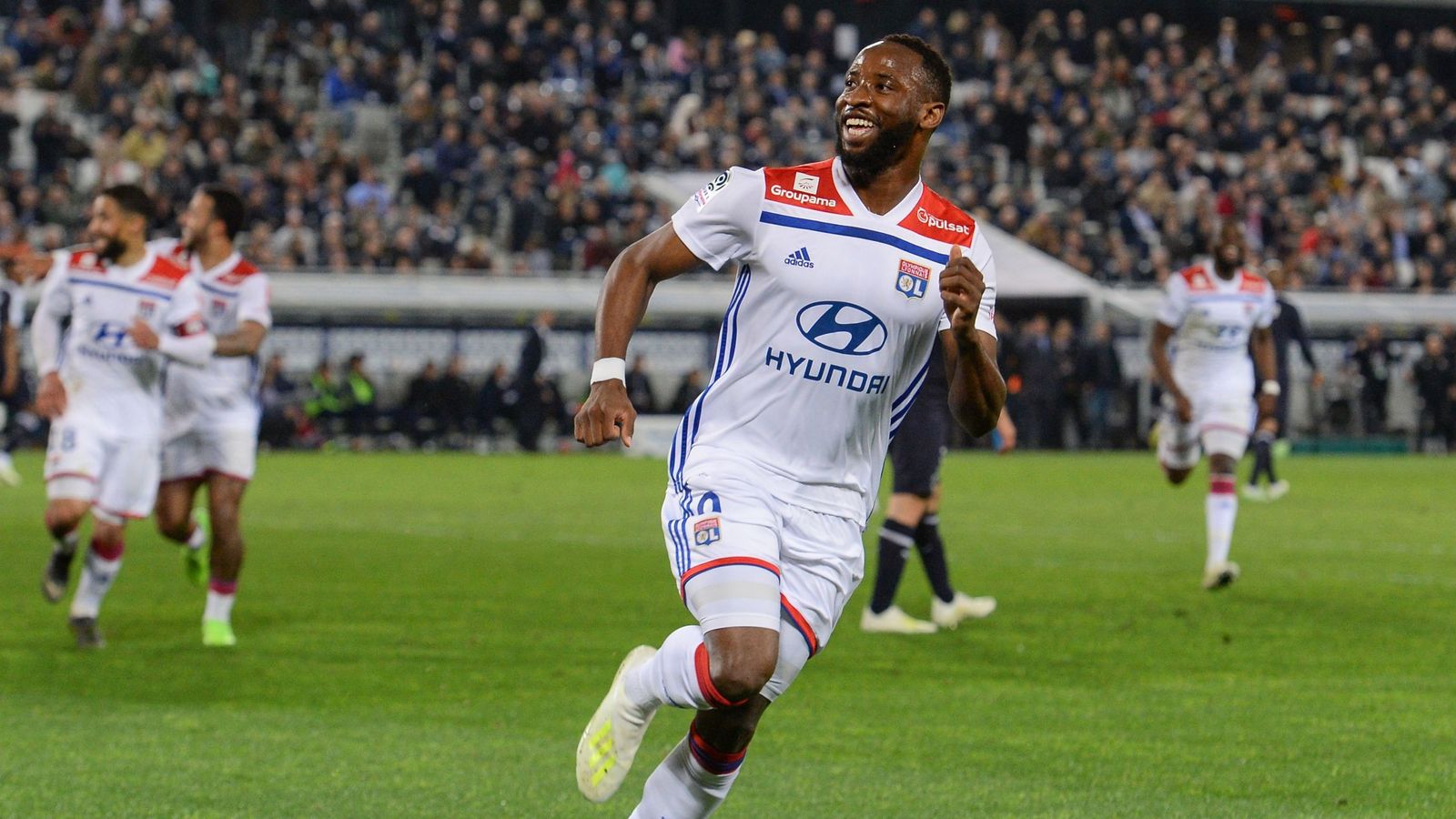 Manchester United to target Moussa Dembele as Romelu Lukaku replacement