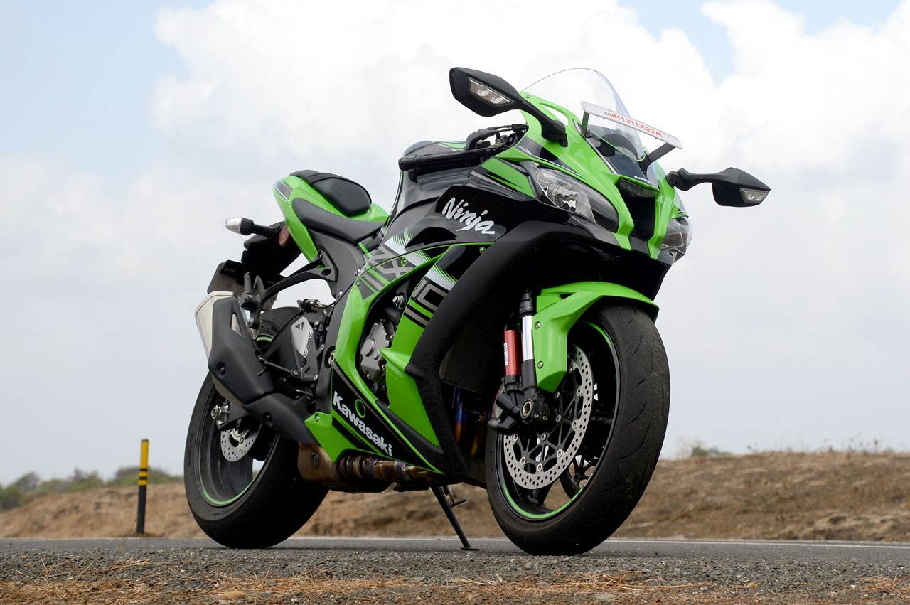 Kawasaki Ninja ZX10R photo gallery
