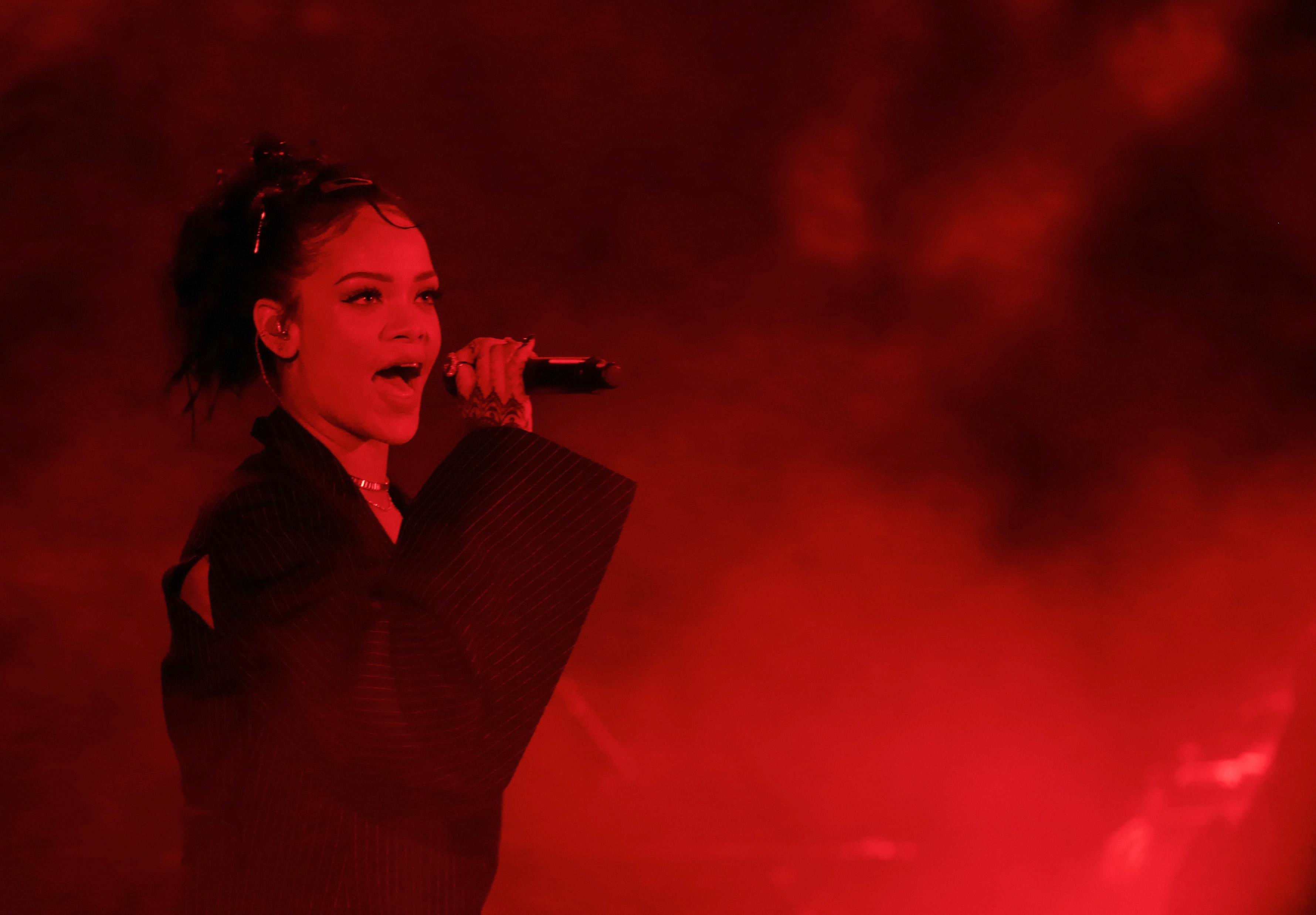 Why Rihanna's 'ANTI' Is A Major Letdown