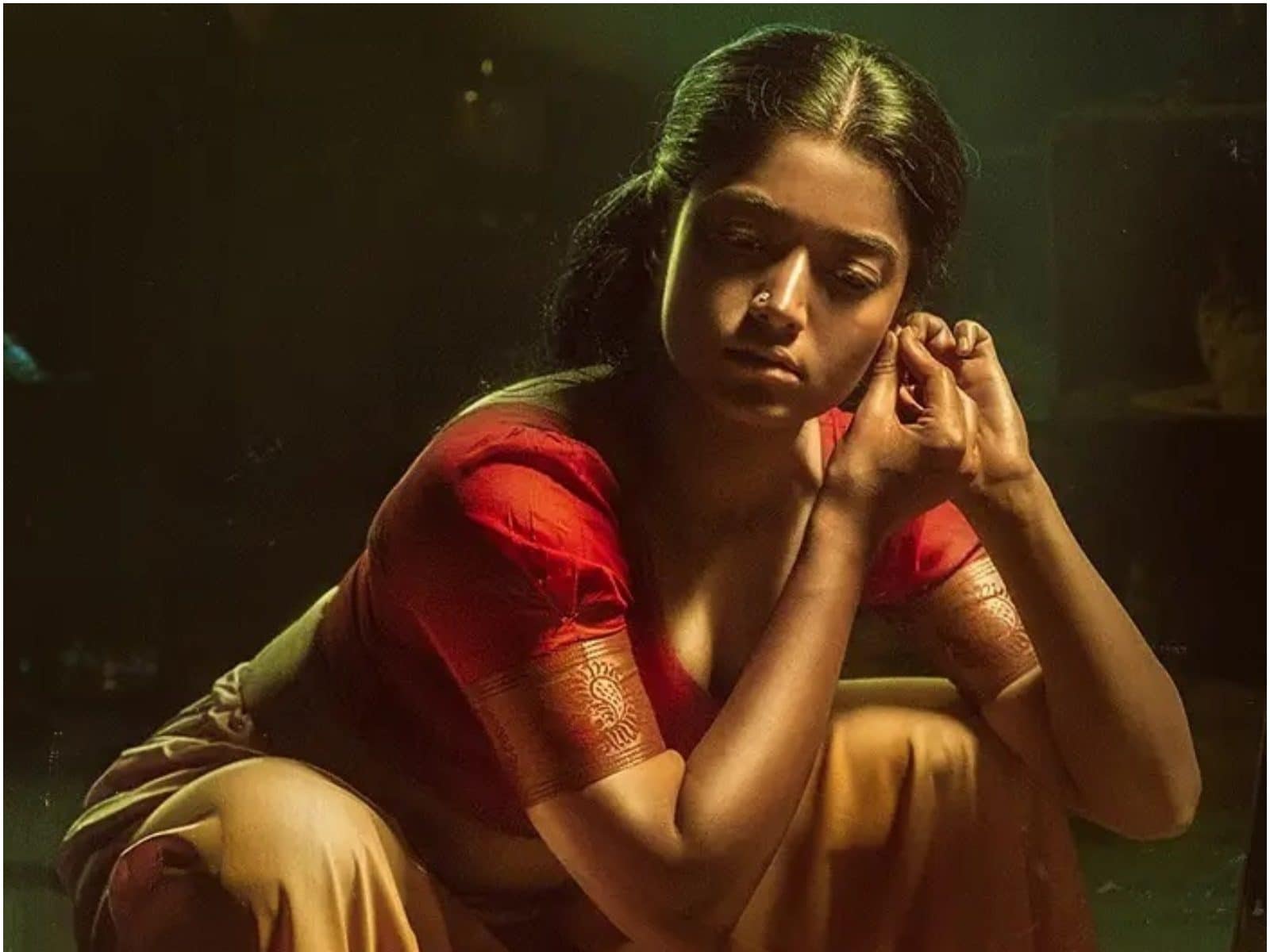 Rashmika Mandanna is Srivalli in Allu Arjun Starrer Pushpa The Rise, See First Look