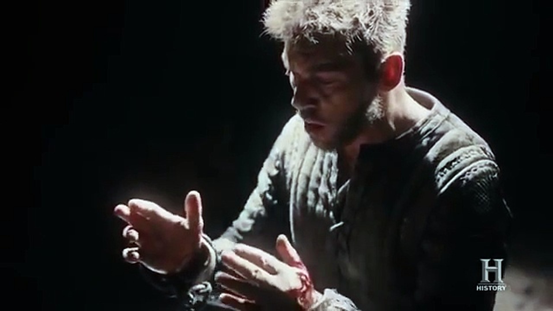 Vikings Heahmund Praying While Imprisoned [Season 5 Official Scene] (5x06) [HD]