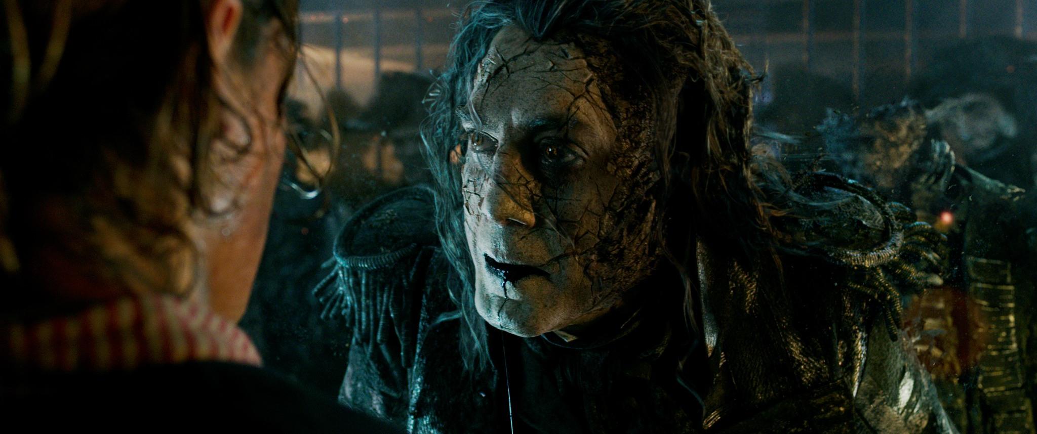 Pirates of the Caribbean: Dead Men Tell No Tales Photo and Poster