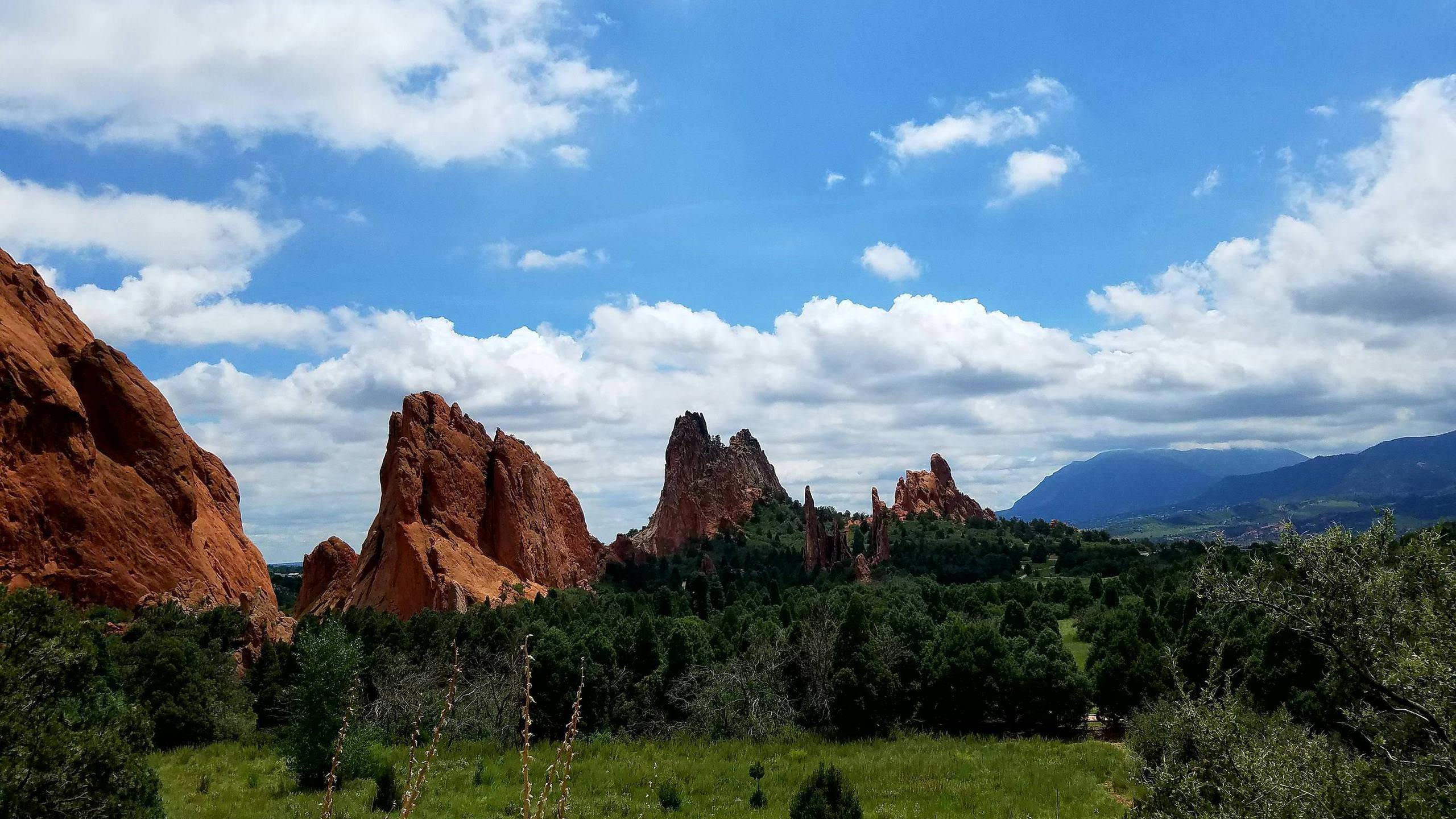 Garden of the Gods HD wallpaper