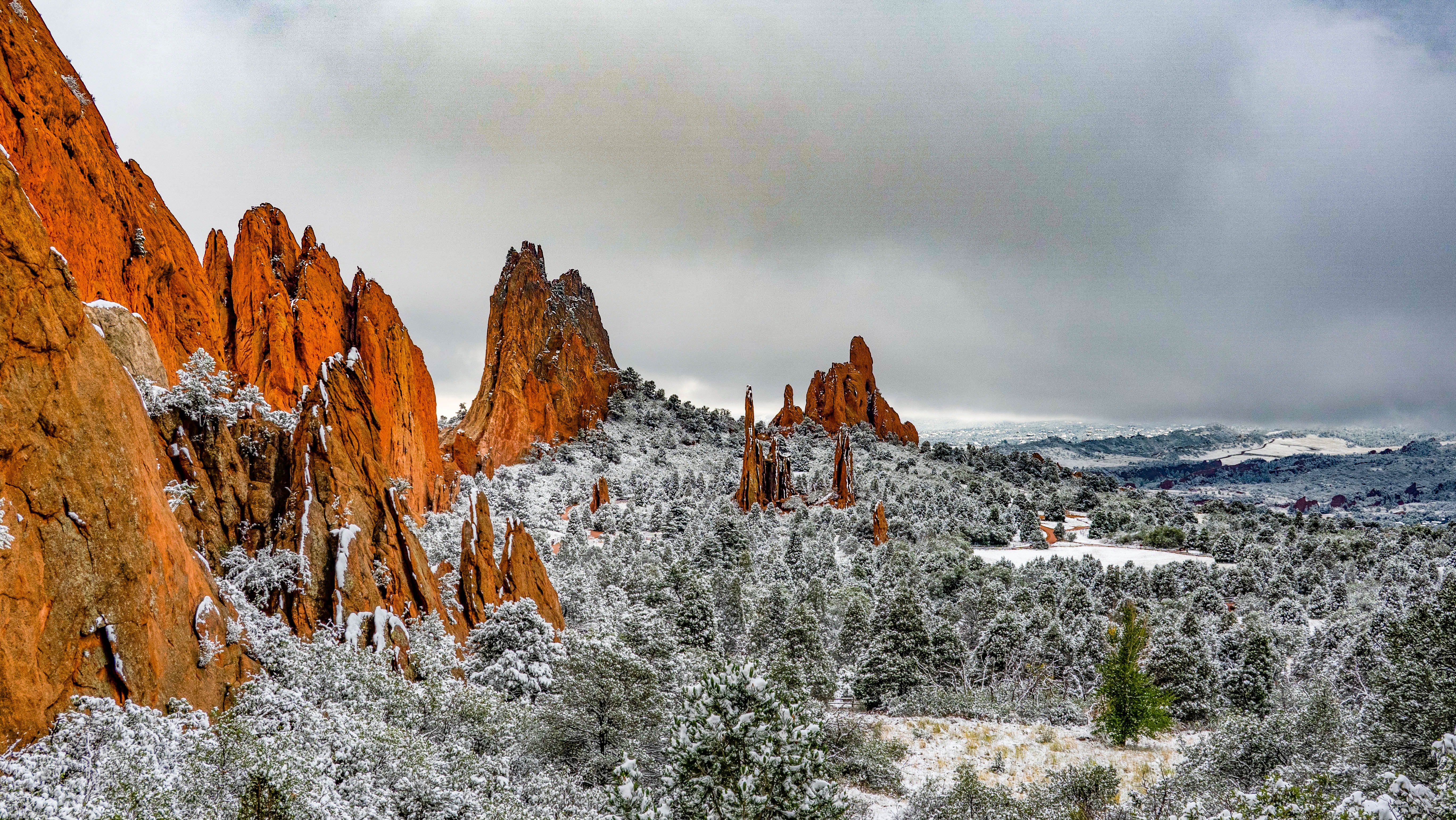 Garden of the Gods, Colorado Springs (Photo credit to Rich Martello) [5472 x 3080]
