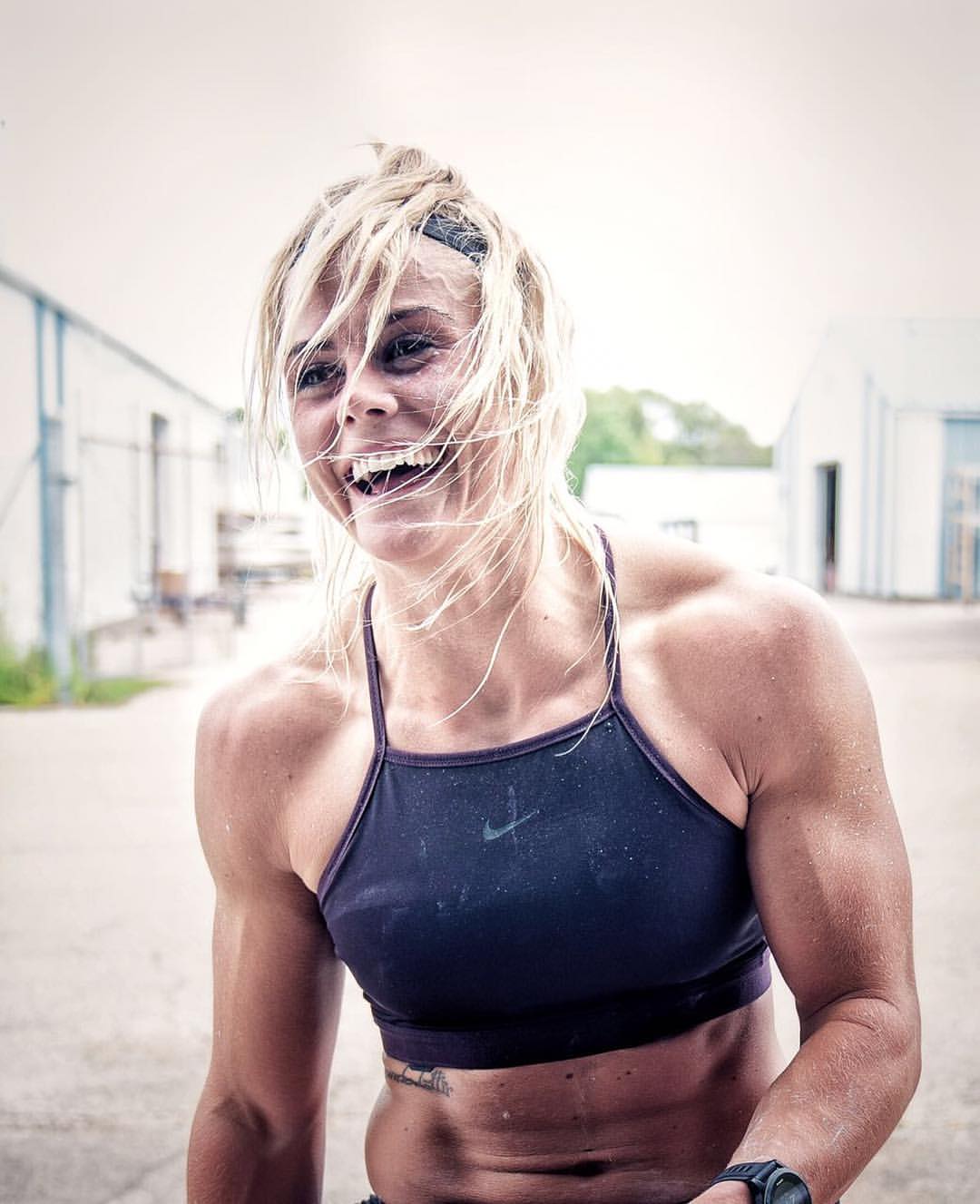 best Sara Sigmundsdottir image on Pholder. Crossfit Girls, Fit And Natural and Crossfit