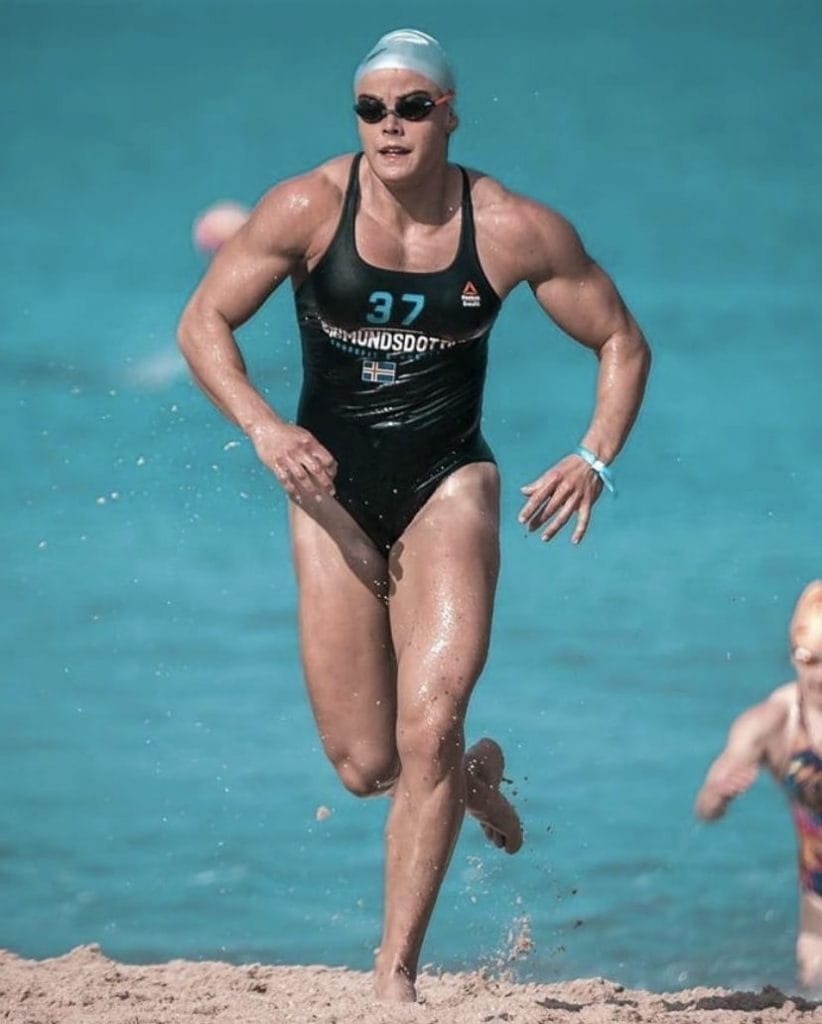 STRONG IS BEAUTIFUL Amazing Photo of Sara Sigmundsdottir