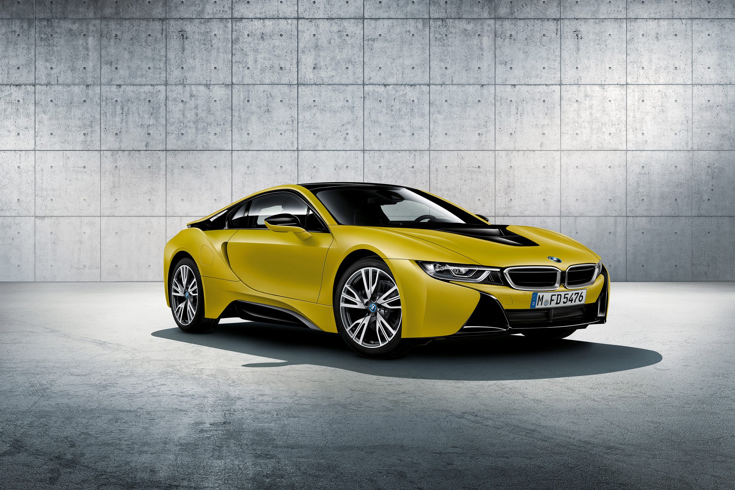 BMW i8 Protonic Frozen Yellow Wallpaper