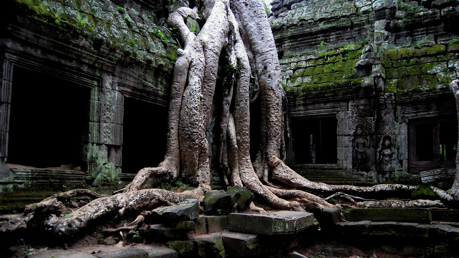 Ancient Ruins Wallpaper