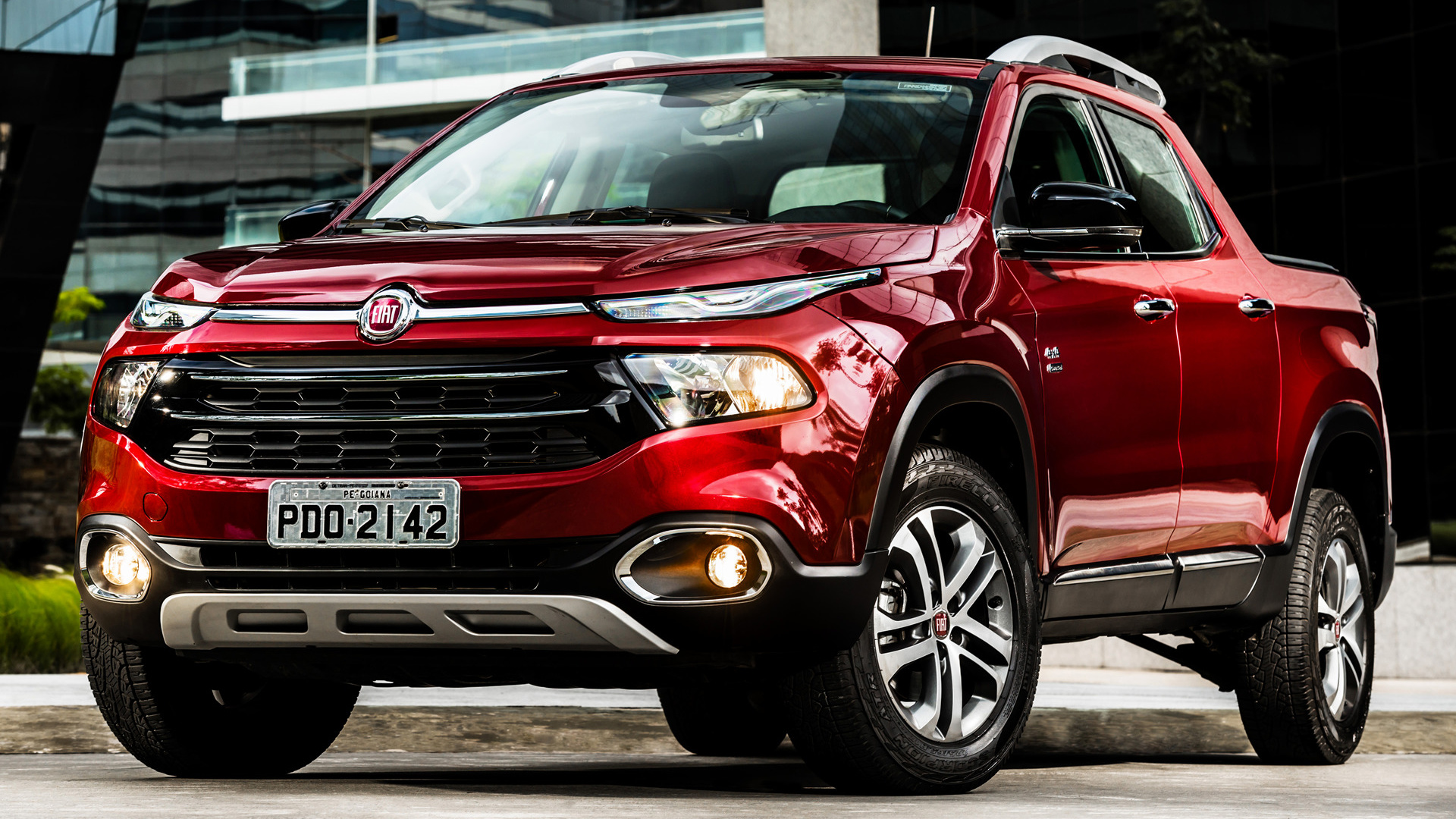 Fiat Toro Volcano and HD Image