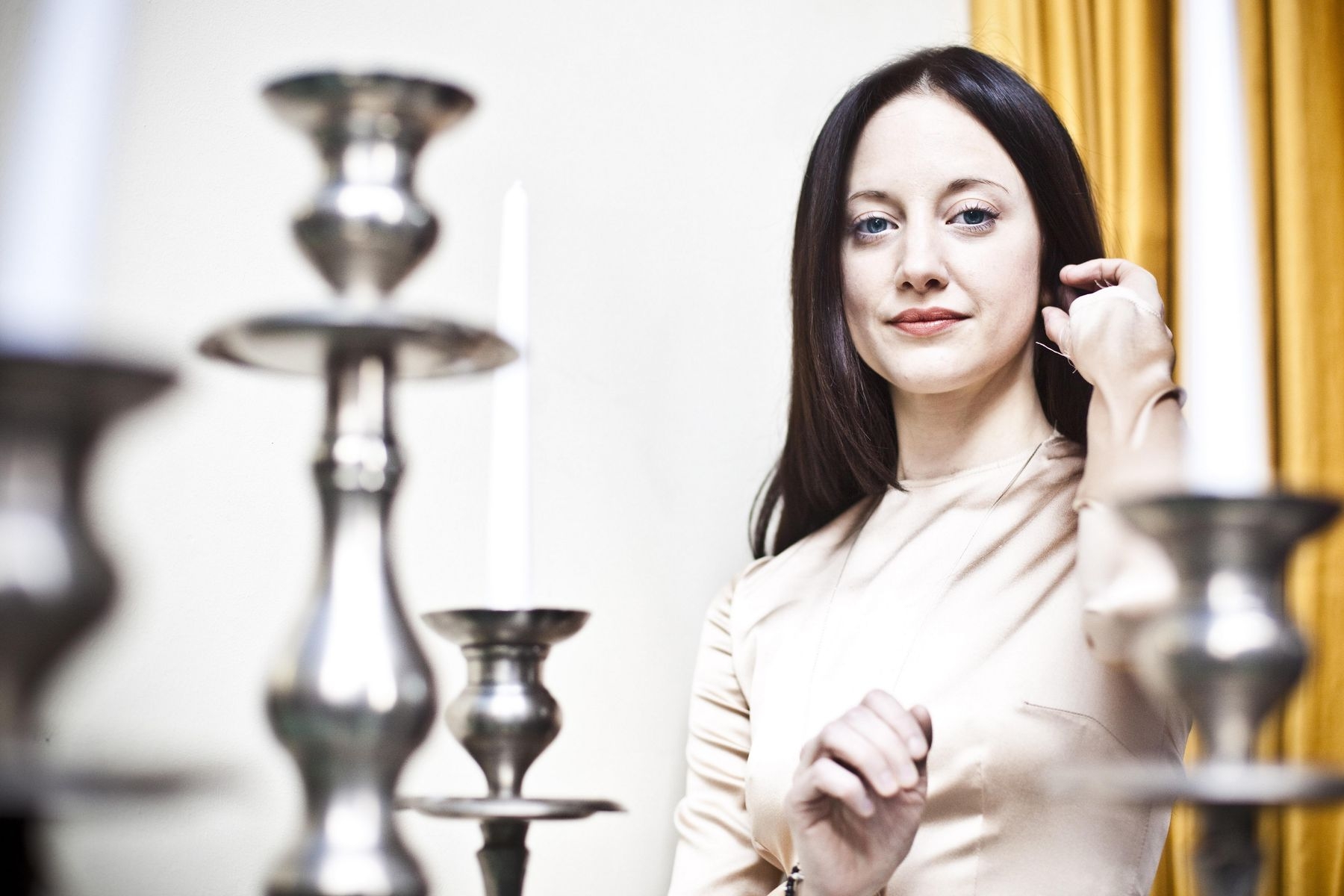 Andrea Riseborough HD Wallpaper 60664 1800x1200px