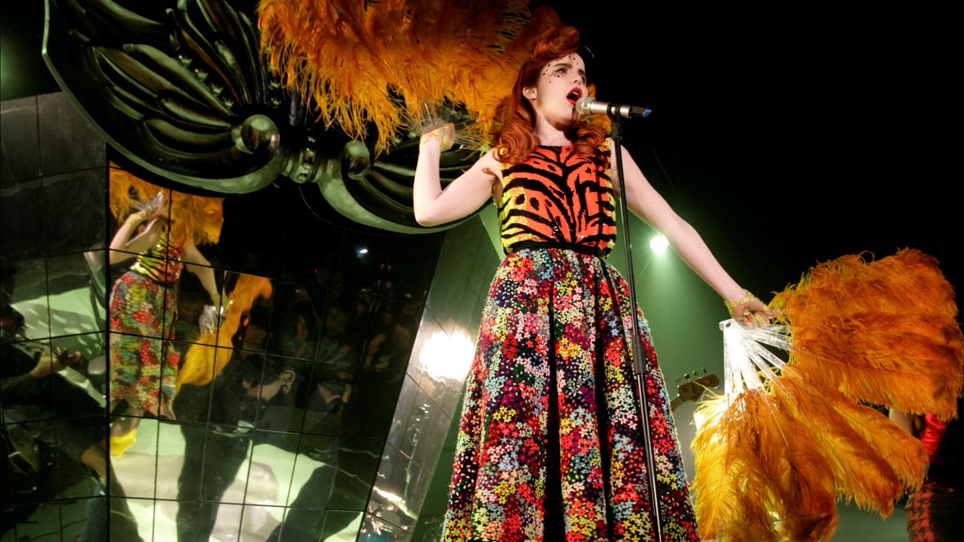 1920x1080 Paloma faith, Girl, Image, Show, Reflection wallpaper JPG