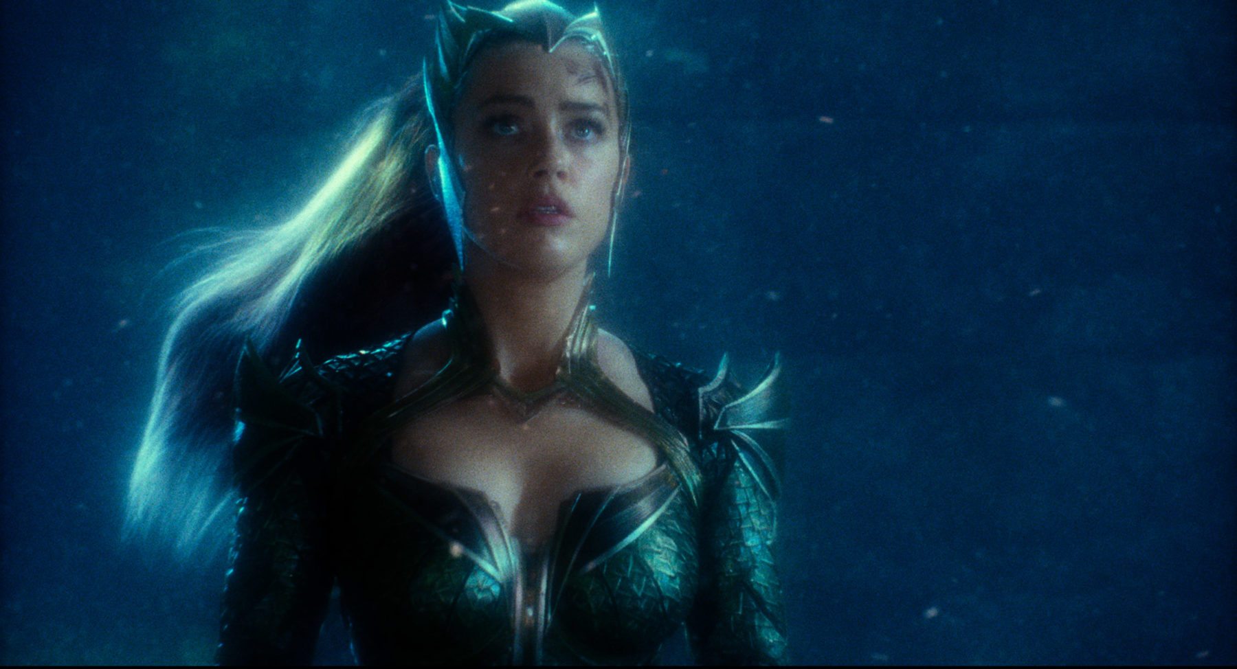 New image of Amber Heard's Mera from Justice League