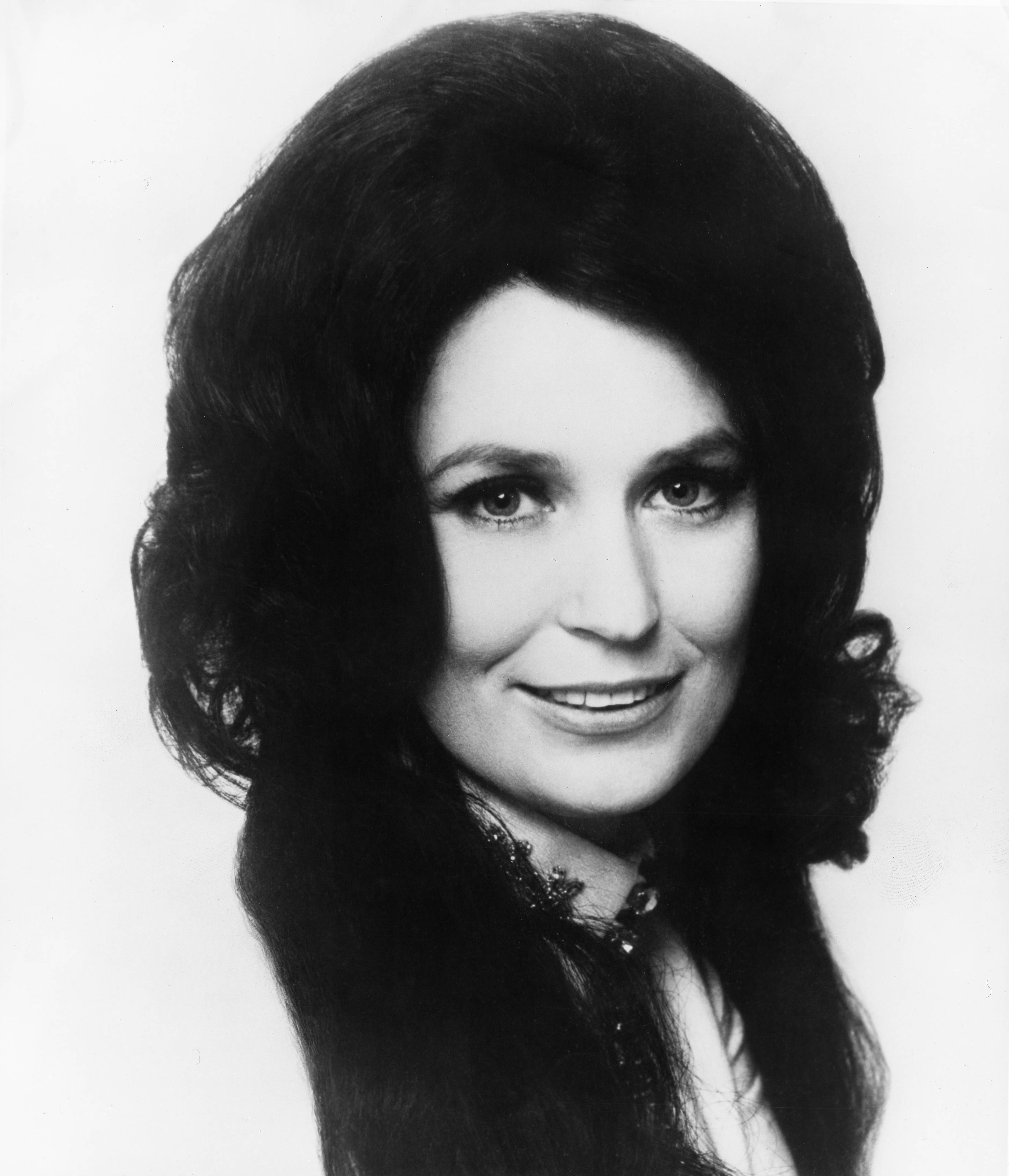 Loretta Lynn's photo flashback: Her life and career in pictures