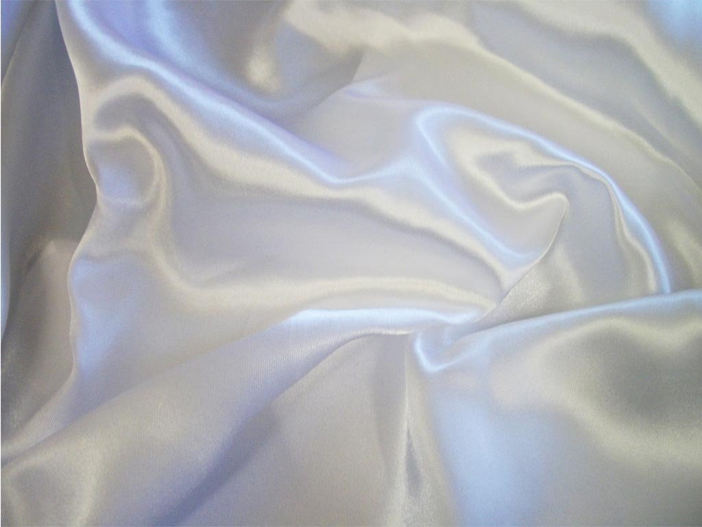 Aesthetic Silk Sheets Wallpaper