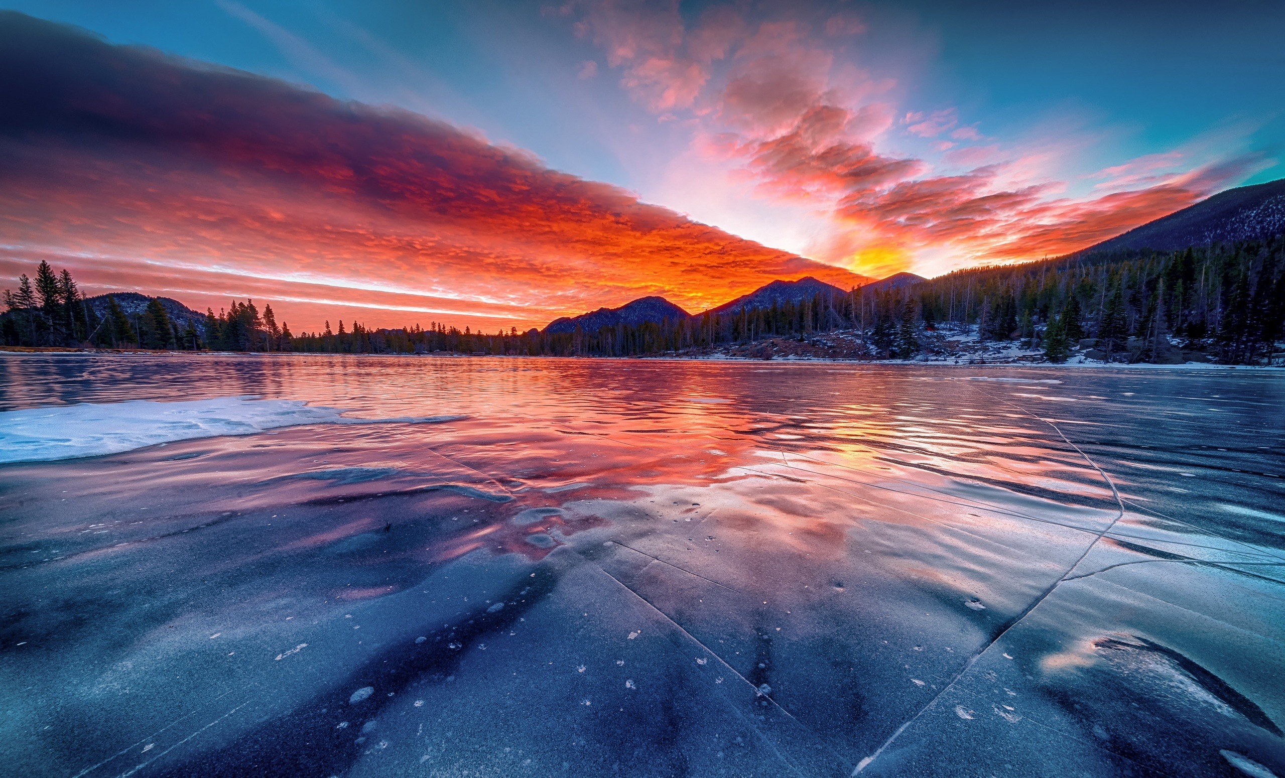 Download 2560x1600 wallpapers frozen lake, sunset, winter, skyline, nature, dual wide, widescreen 16:10, widescreen, 2560x1600 hd image, background, 2300