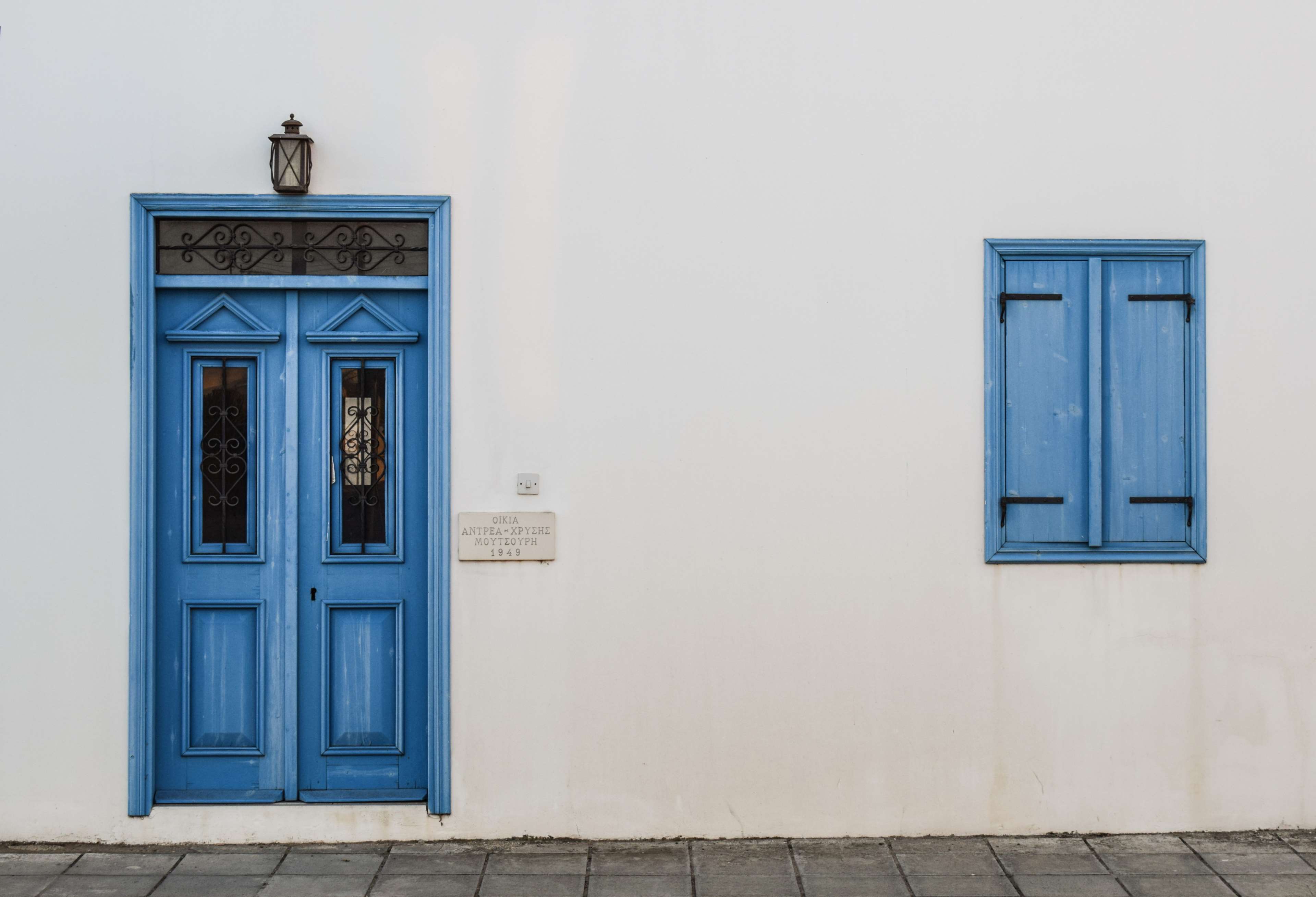 503228 architecture, blue, cyprus, door, entrance, house, old, paralimni, street, traditional, wall, white, window, wooden 4k wallpapers