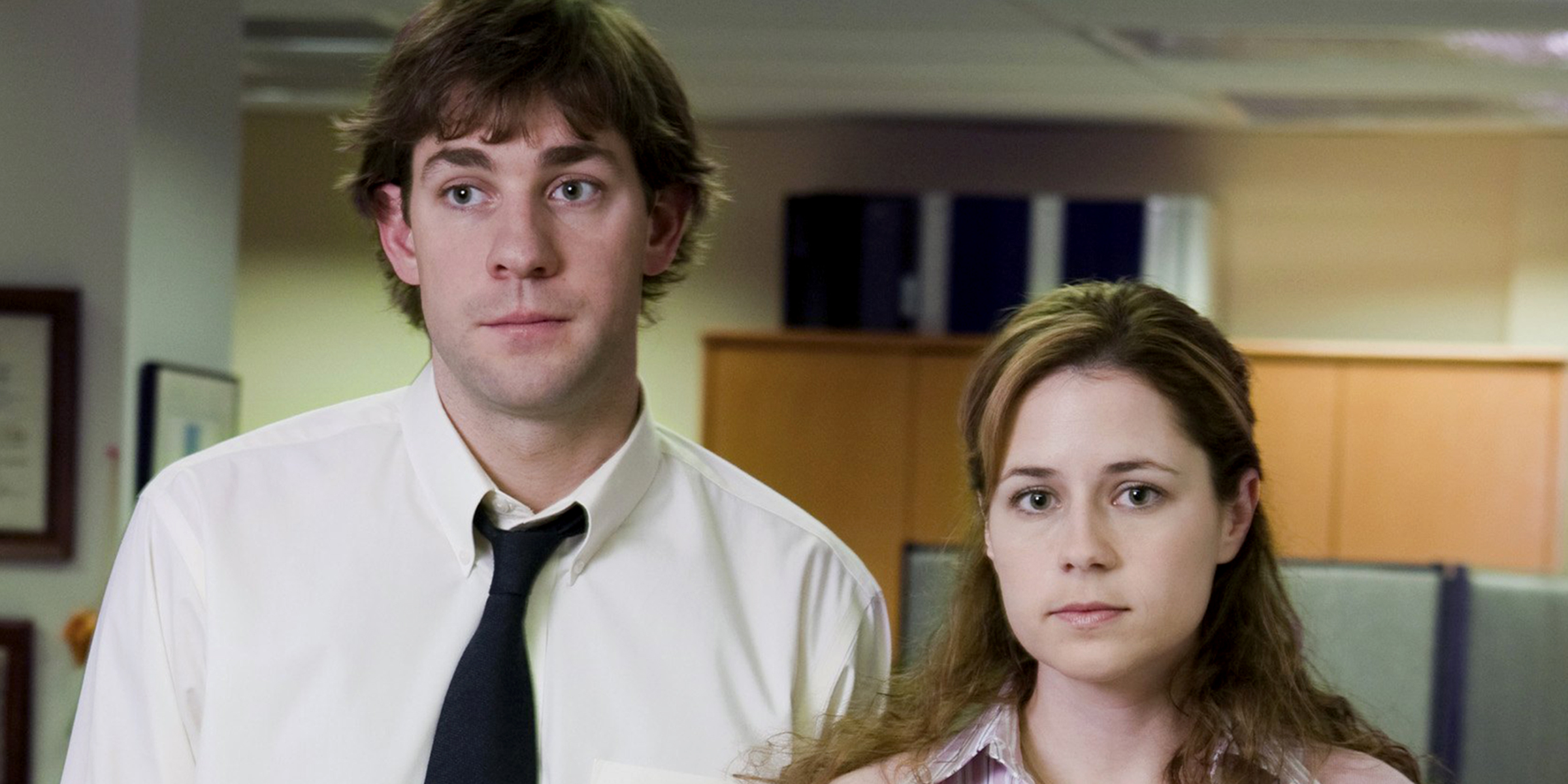 Download Pam Beesly Never Stopped Being an Artist Wallpaper