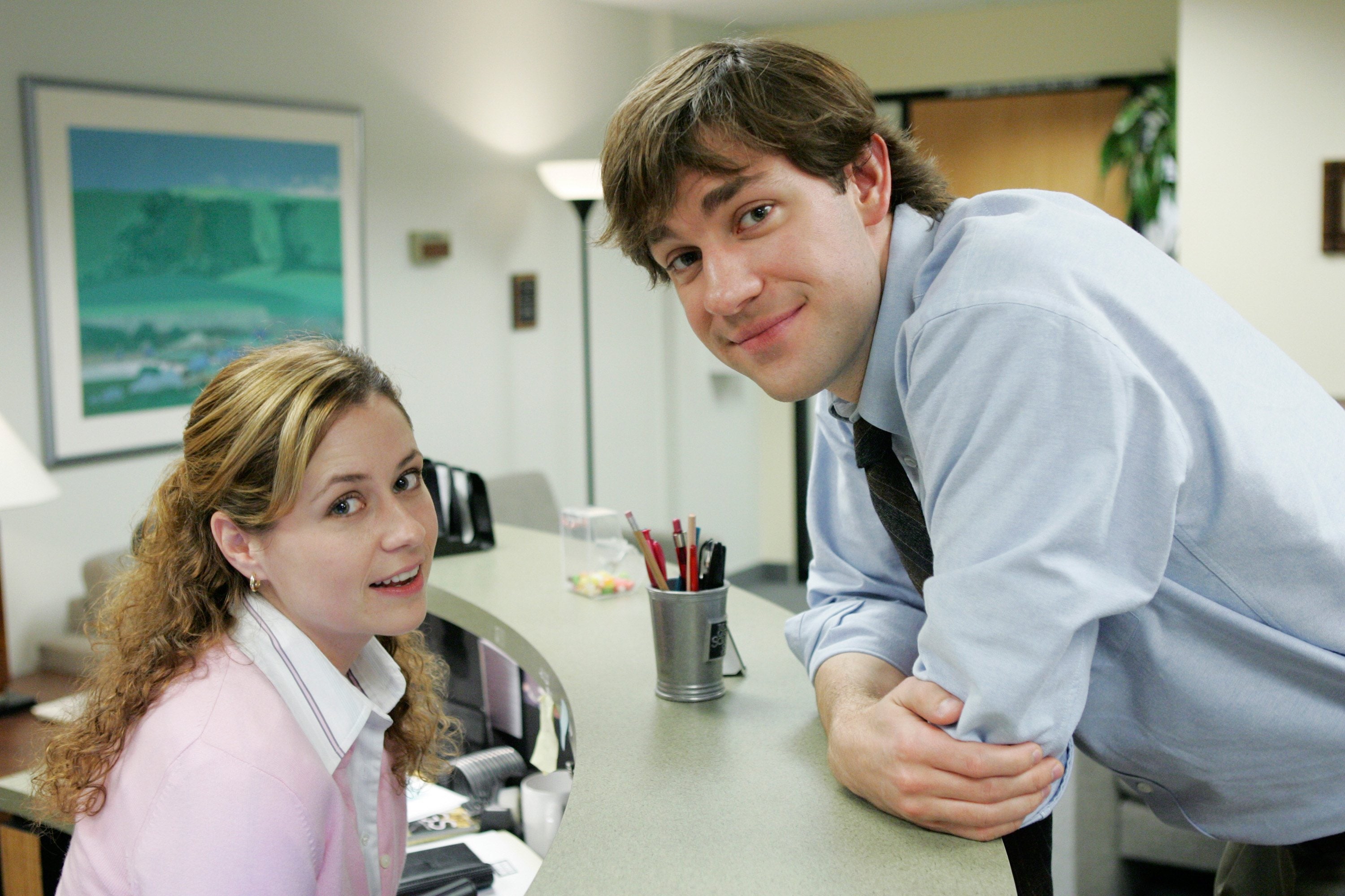Jenna Fischer of 'The Office' Has One of Pam Beesly's Props ...