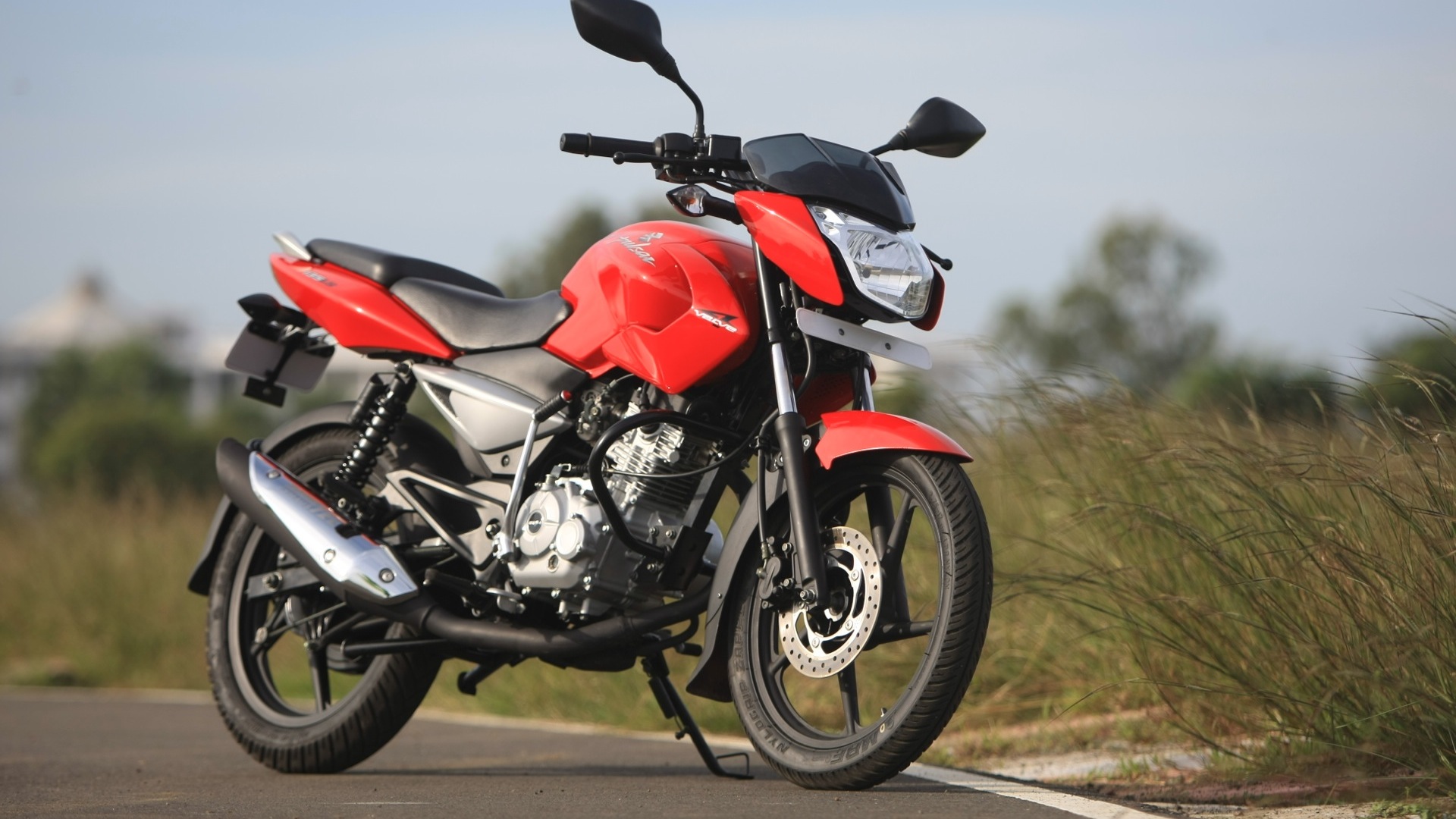 Pulsar 135 Wallpapers - Wallpaper Cave
