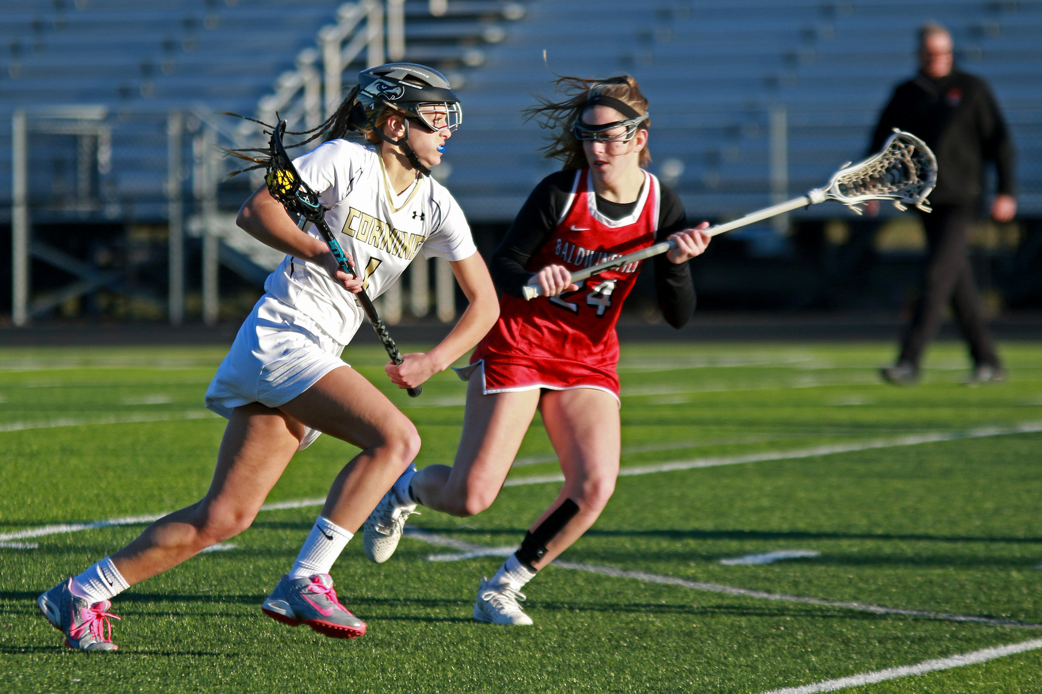 As Concussion Worries Rise, Girls' Lacrosse Turns to Headgear