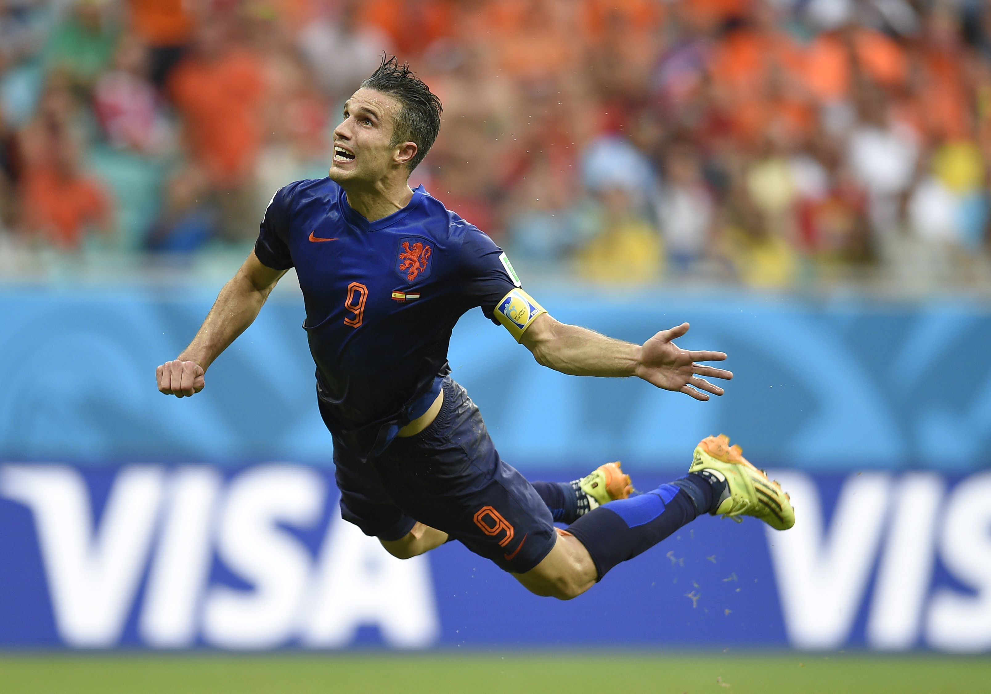 Robin Van Persie HD Wallpaper