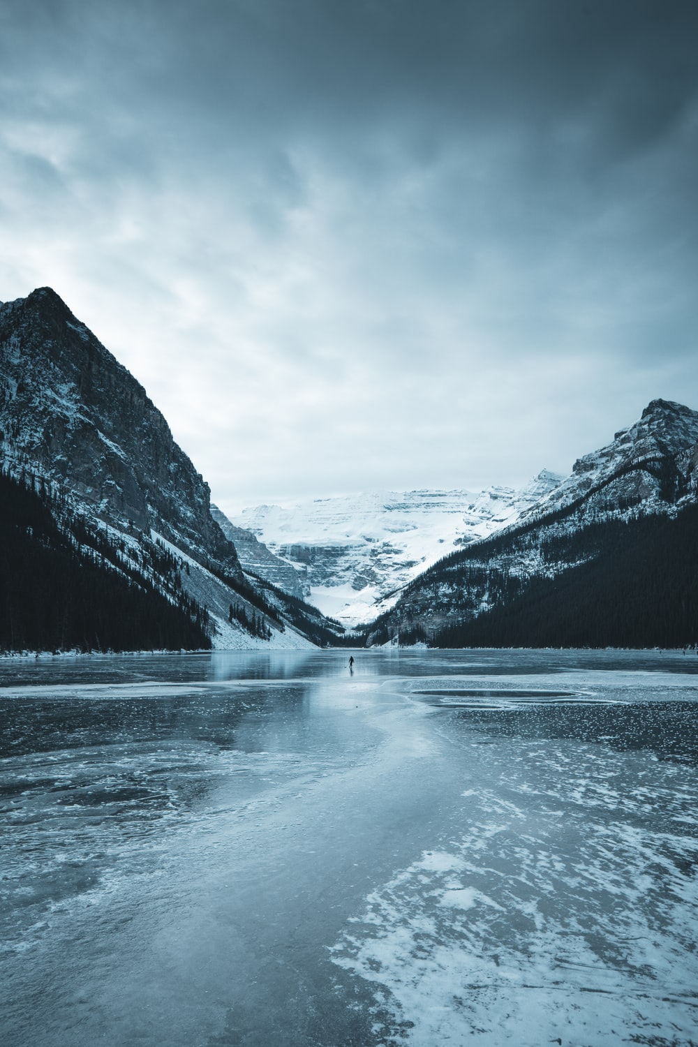 Ice Lake Picture. Download Free Image