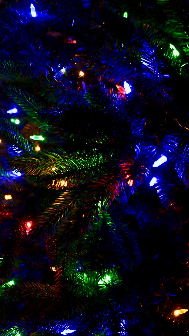 Wallpaper Garland, Tree, Christmas, New Year, Decoration, Christmas Lights iPhone