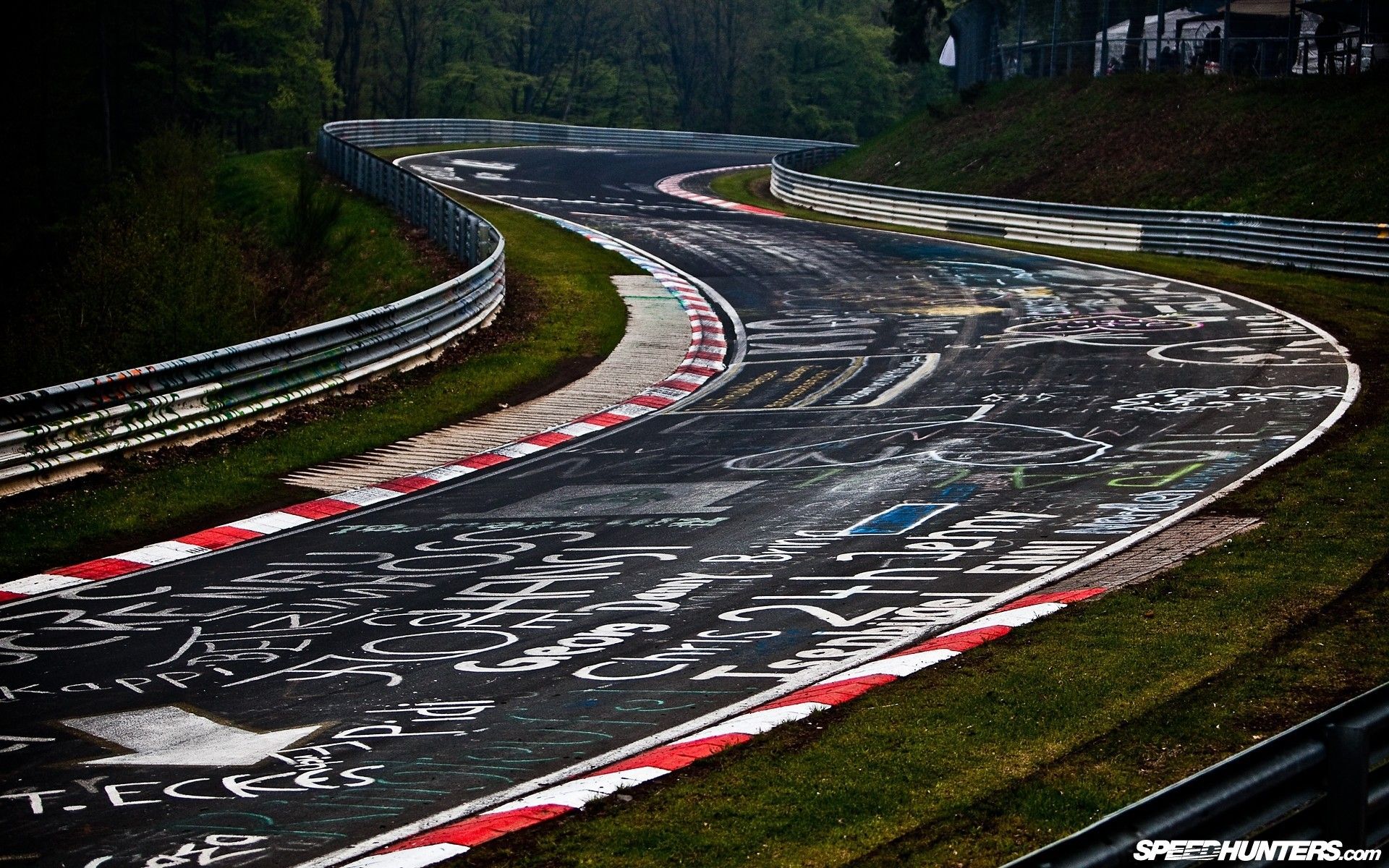 f1 race track wallpaper