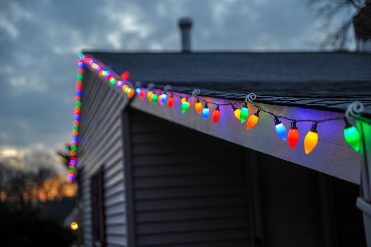Things to Know Before You Hang Holiday Lights Outside Old House
