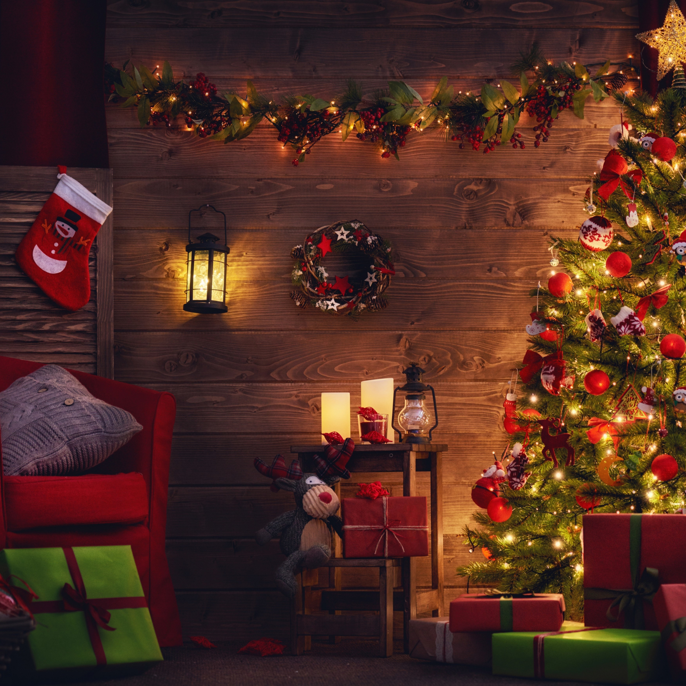 Download 2248x2248 wallpaper christmas tree, holiday, decorations, gifts, ipad air, ipad air ipad ipad ipad mini ipad mini 2248x2248 HD image, background, 1681