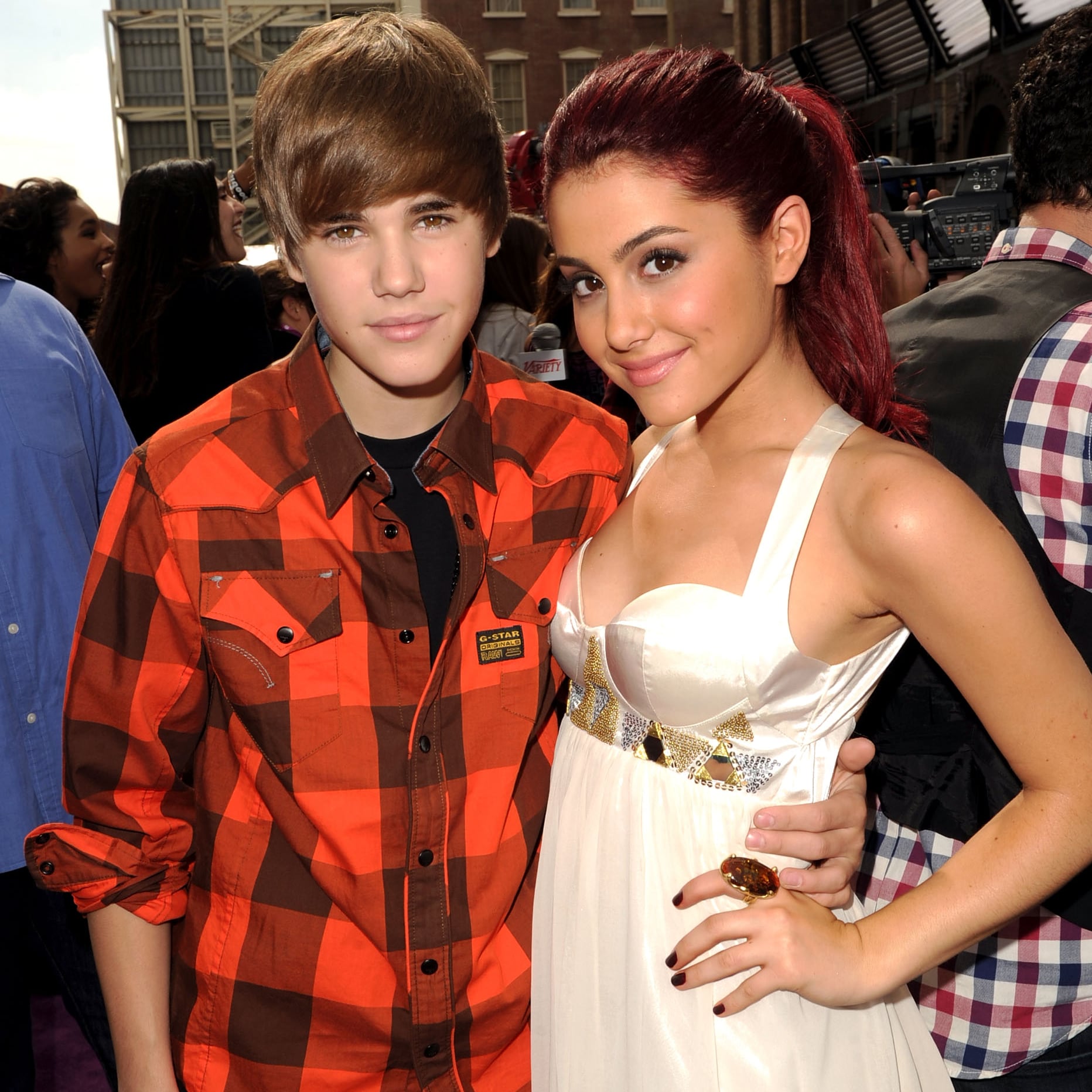 Justin Bieber and Ariana Grande's Cutest Friendship Moments