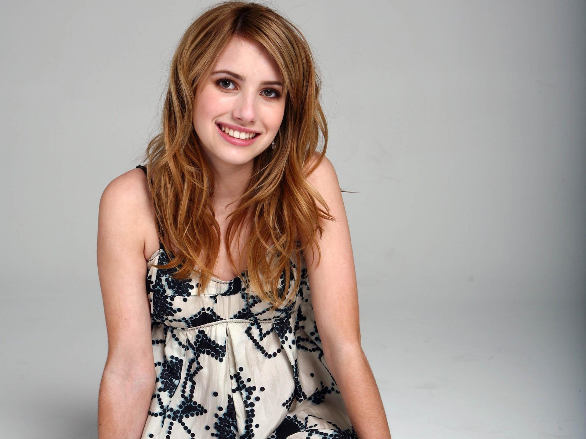 Emma Roberts Cute, HD Celebrities, 4k Wallpaper, Image, Background, Photo and Picture