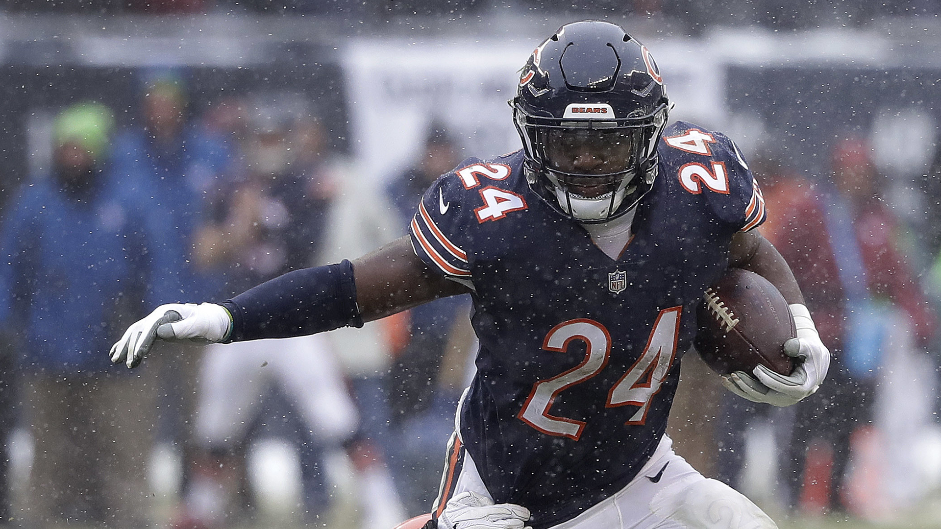 Bears' Jordan Howard wants to become complete back in 2018