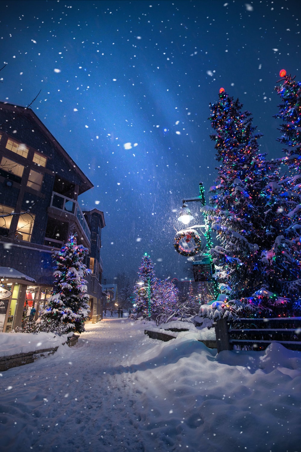 Christmas Snow Picture. Download Free Image