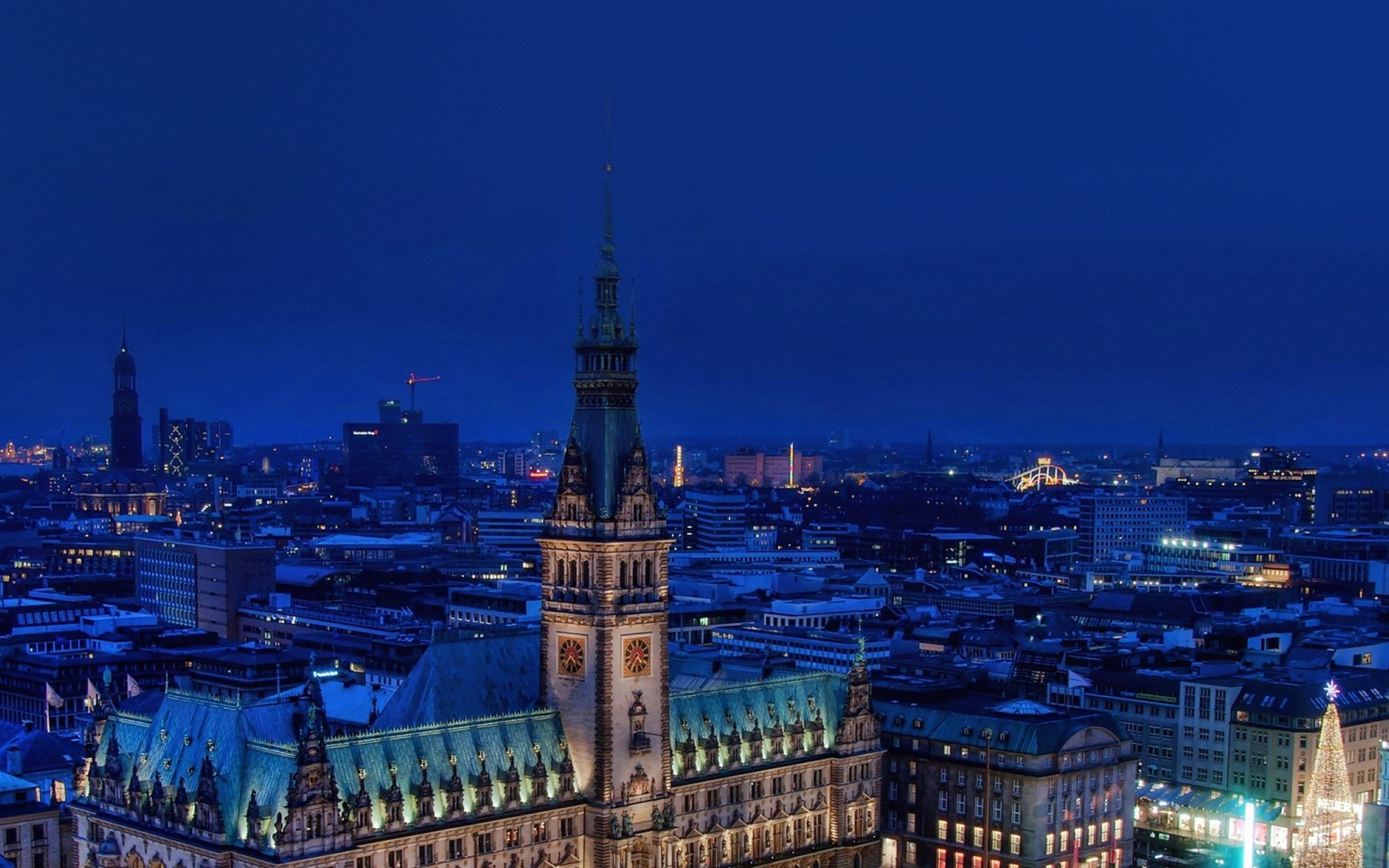 Winter Night City Wallpaper 4k