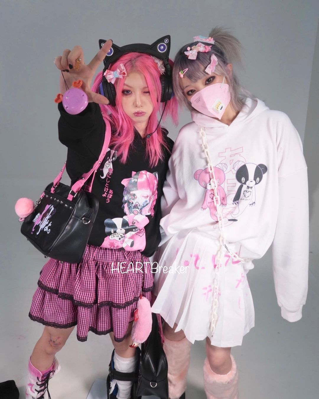 Emo and Softie ꧁ ideas. cute outfits, aesthetic clothes, fashion inspo outfits