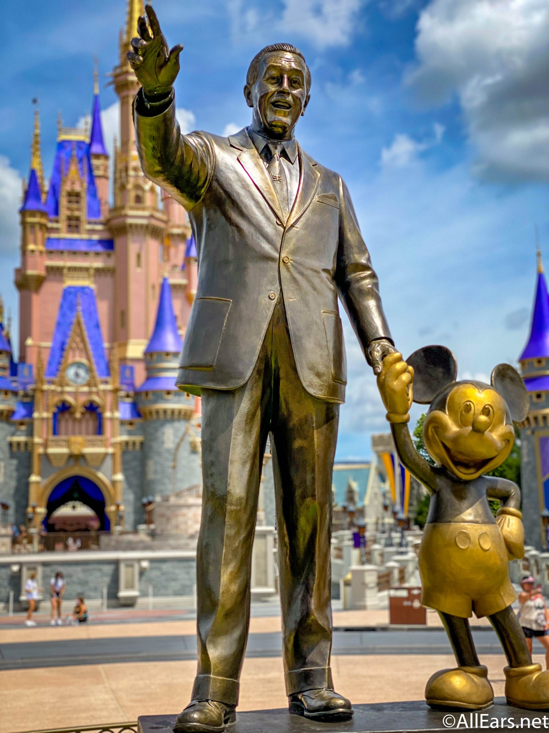 Stunning Disney World Wallpaper to