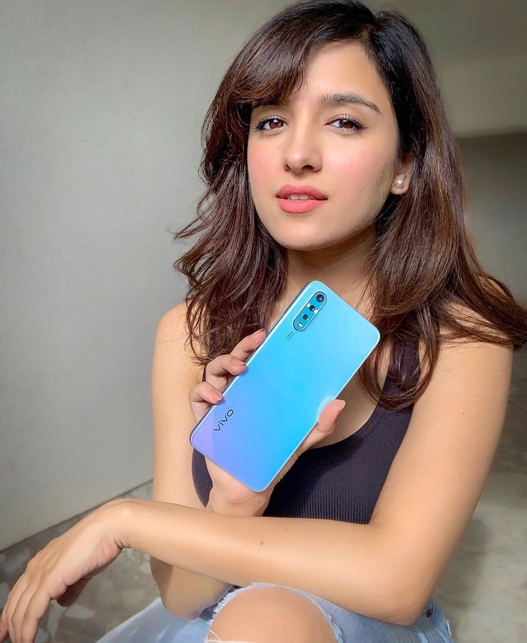 Shirley setia