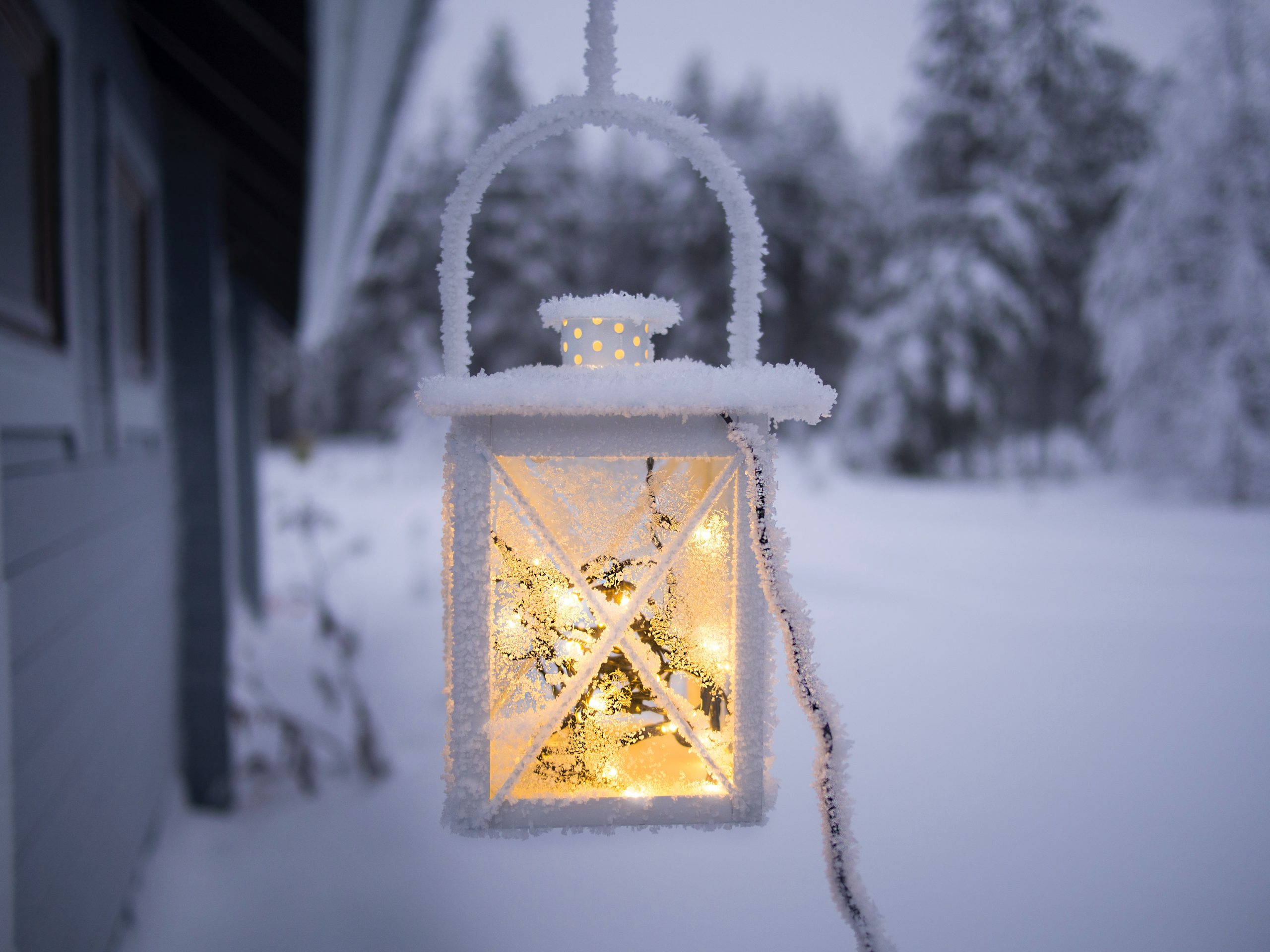 Cozy Lamp in Snow Wallpaper Definition, High Resolution HD Wallpaper, High Definition, High Resolution HD Wallpaper
