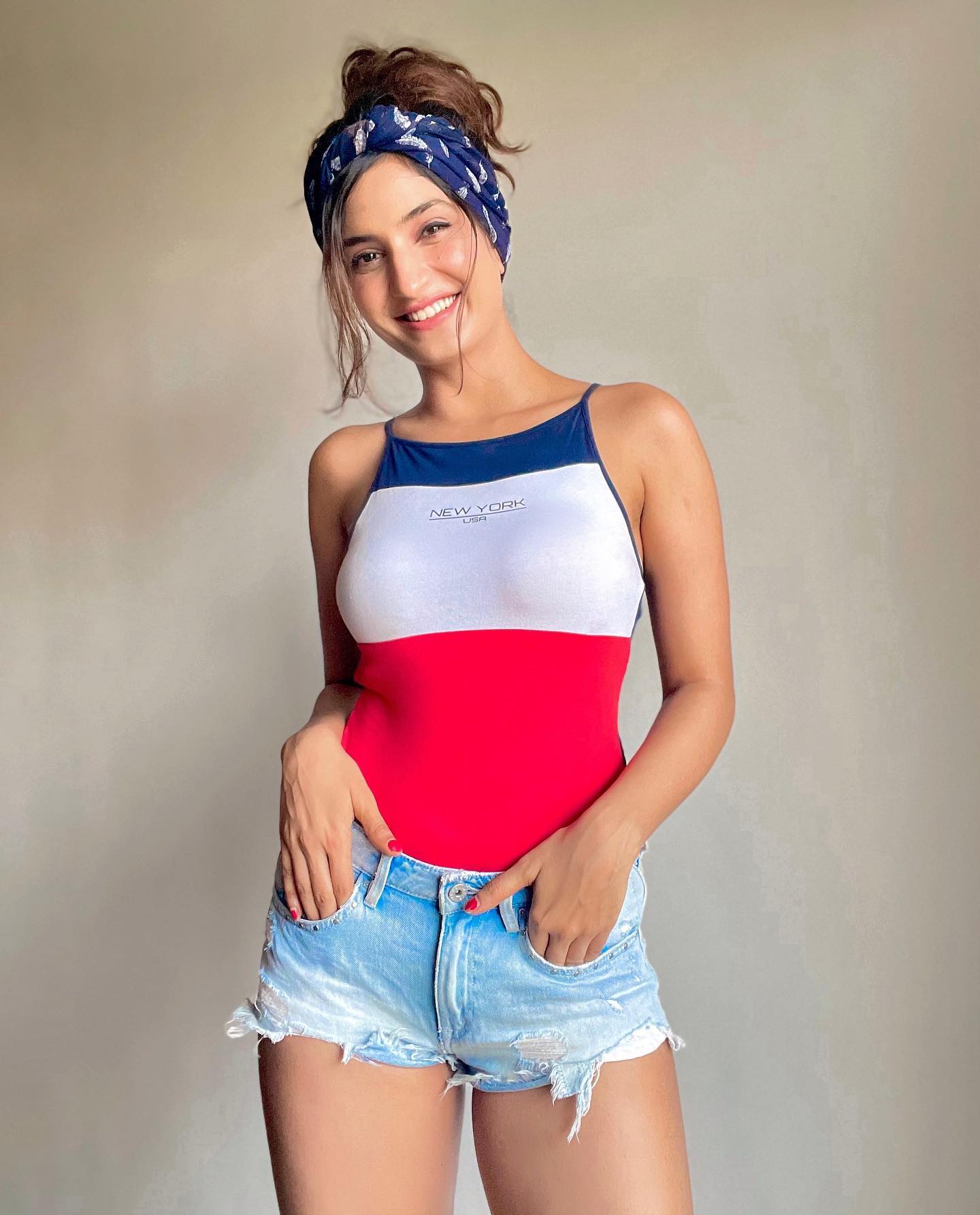 Gitanjali Singh. Isn't she hot