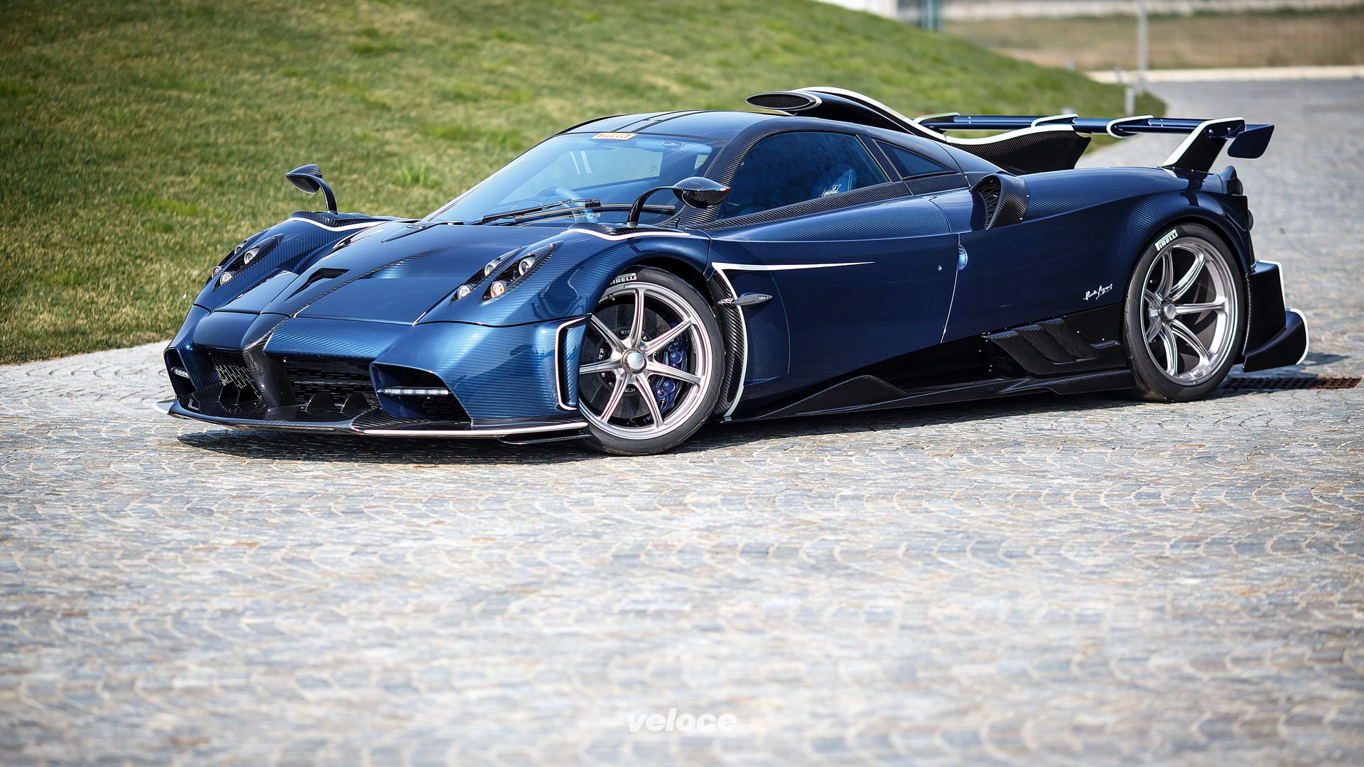 Pagani Imola Carbon White Trim, Blue Interior, RHD 3Di5