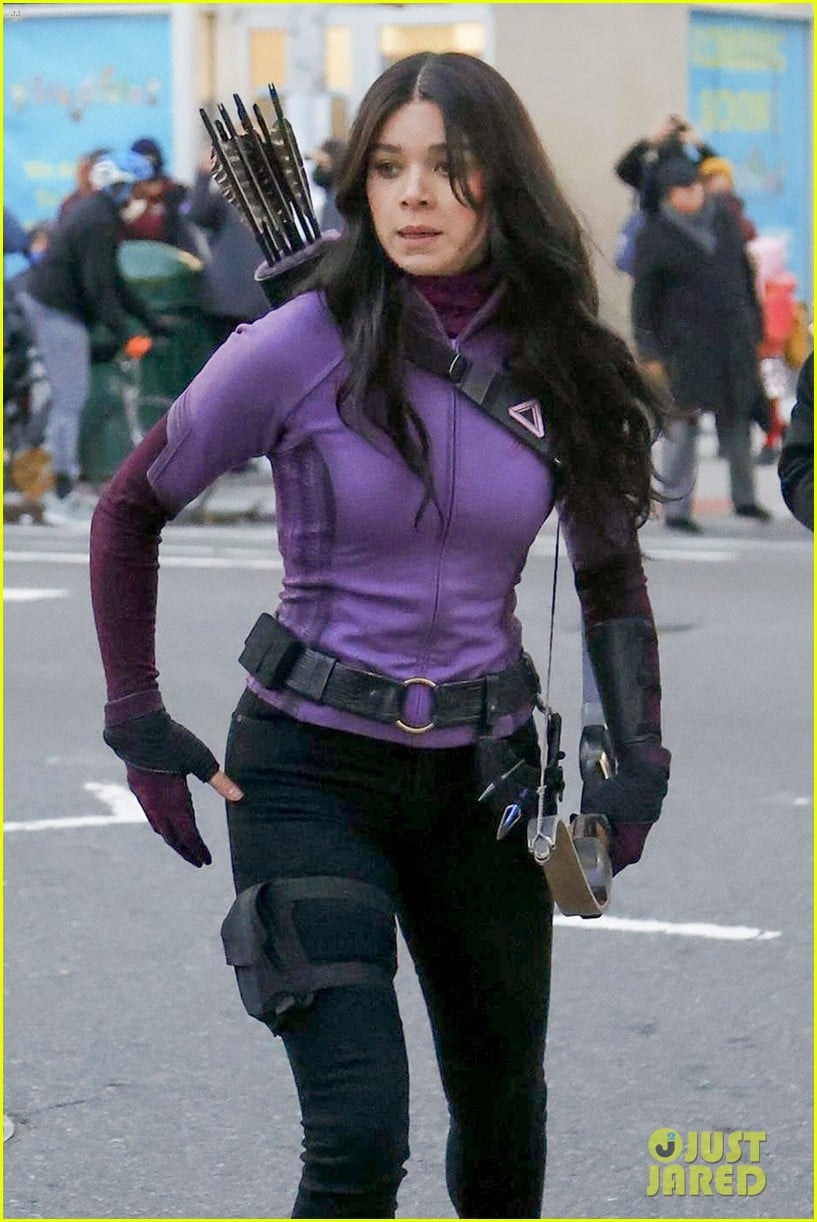 Kate Bishop Hailee Steinfeld Wallpapers Wallpaper Cave 